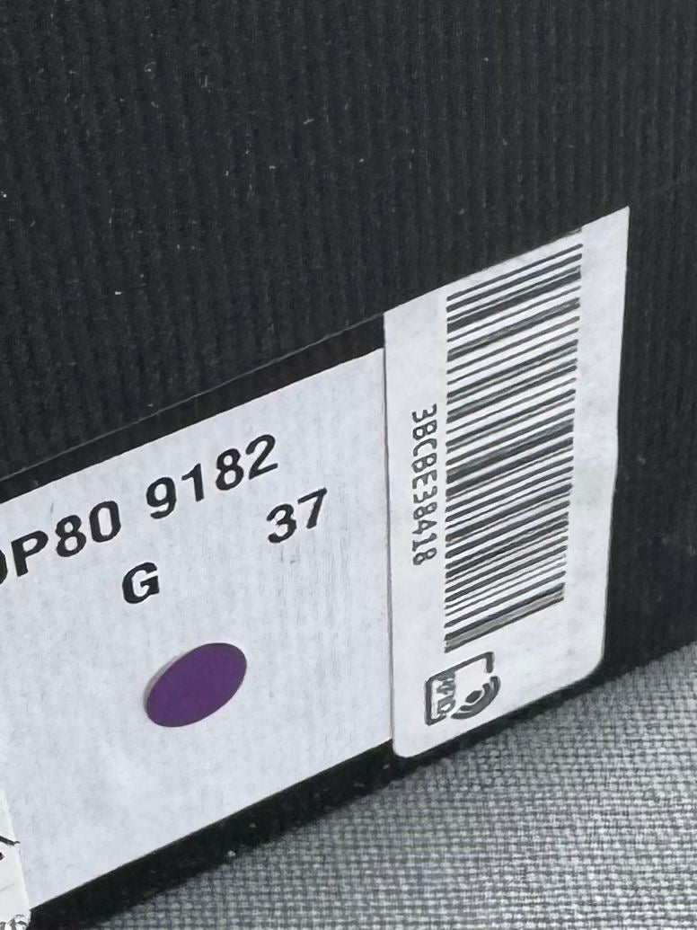 Gucci White Crystal Bow Ace Sneakers Size: UK 4(EU37)