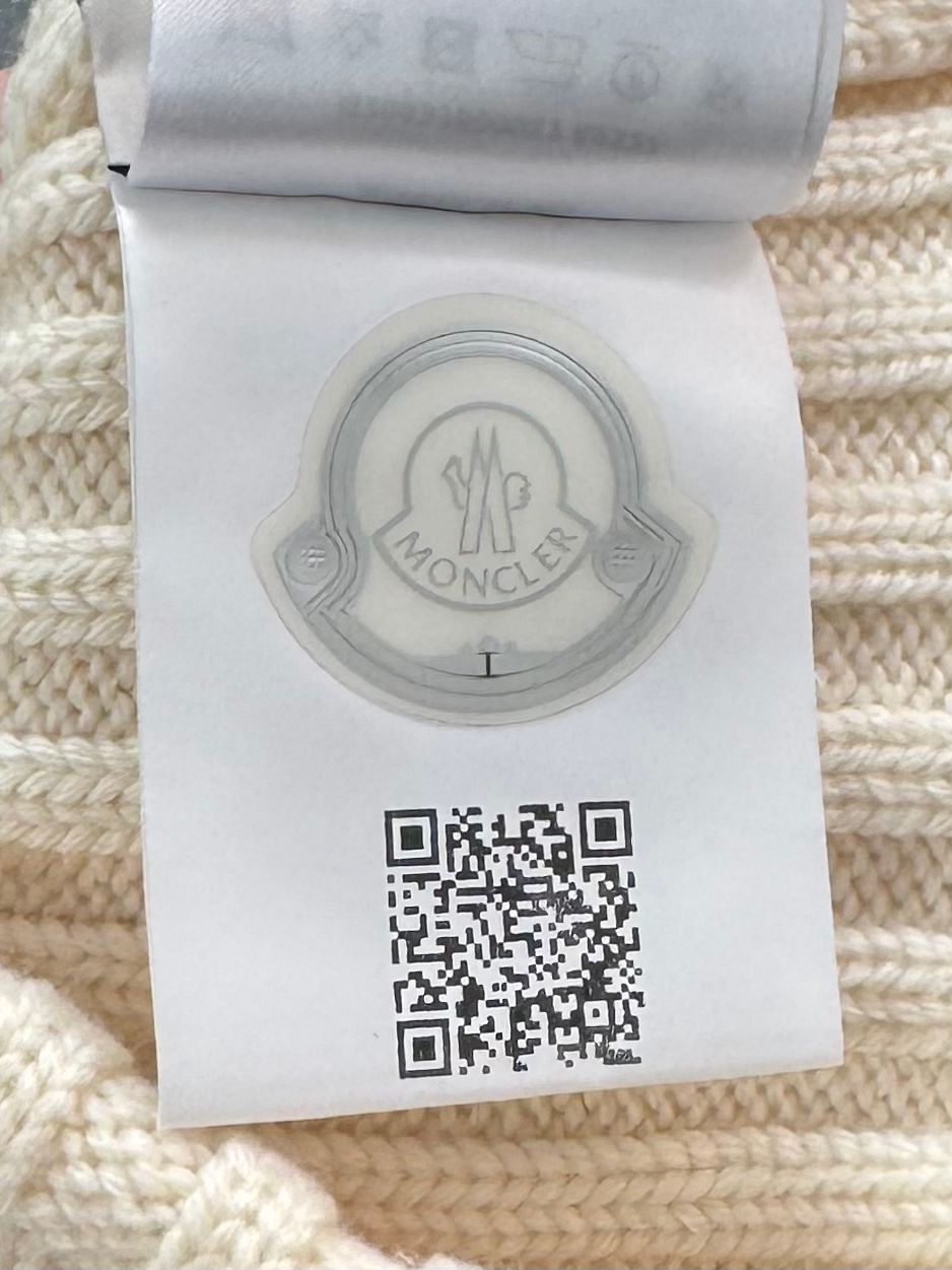 Moncler Ribbed Wool Knitted Cream Beanie