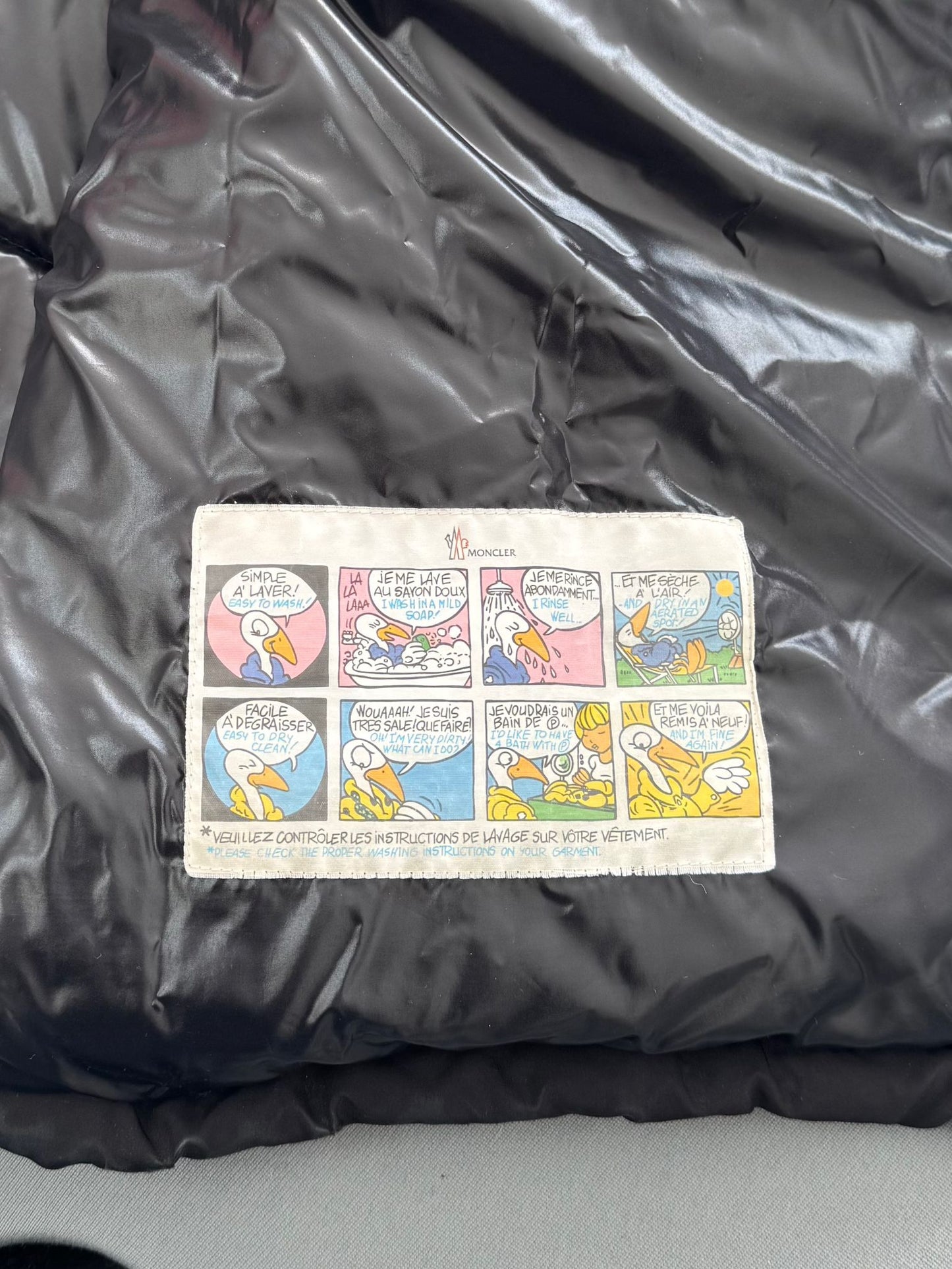 Moncler Black Ambert Puffer Coat - Size: 5(25.5''PTP)