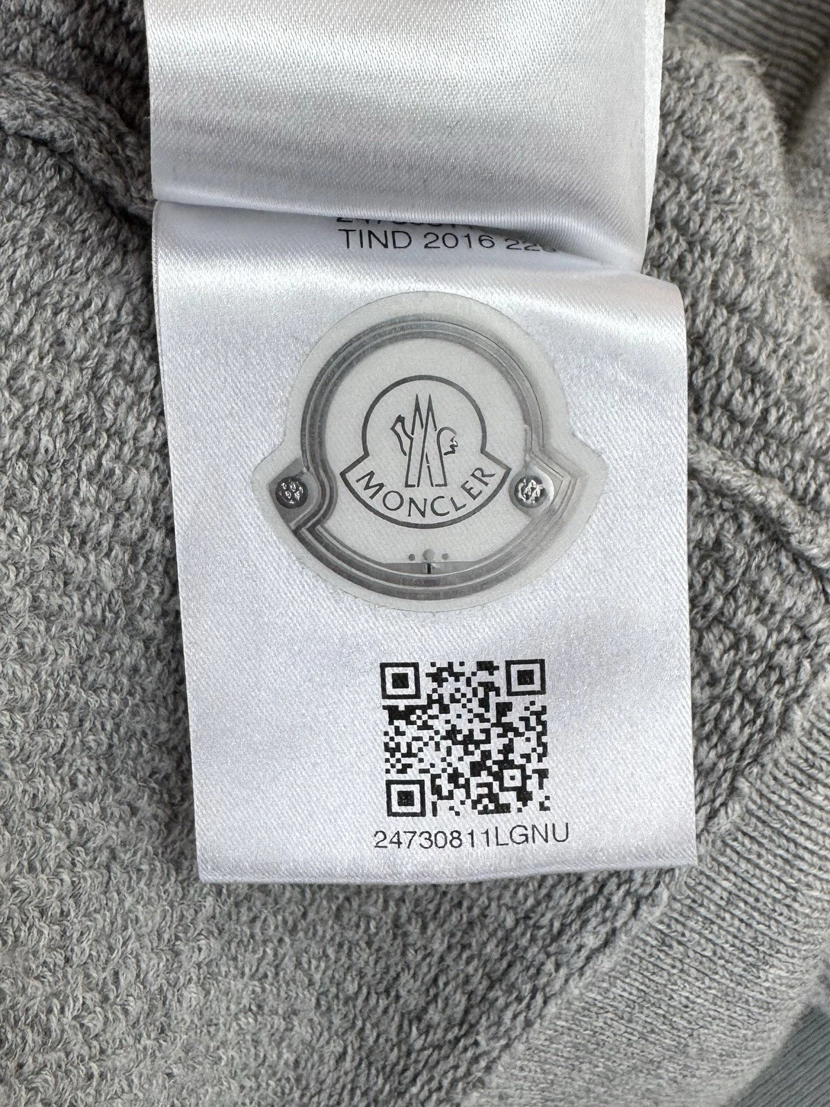 Moncler Grey Tricot Hooded Cardigan - Medium - PTP 22”