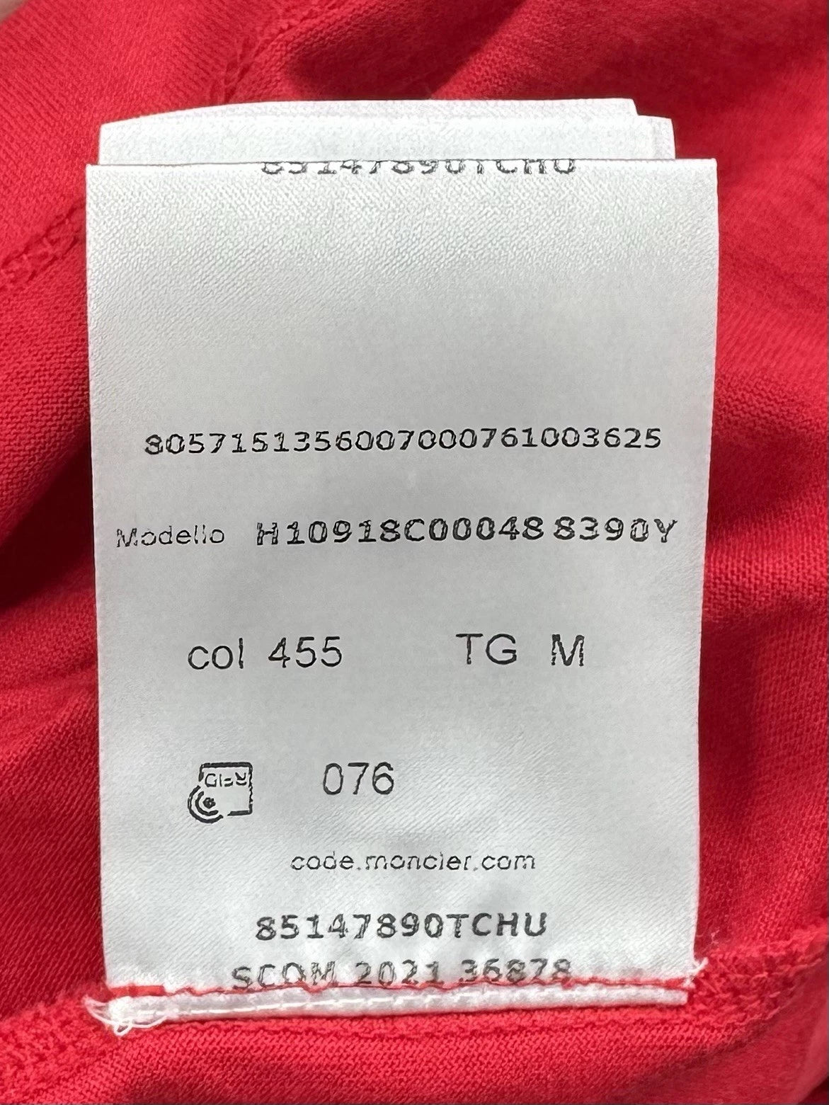 Moncler Red Patch-pocket Cotton Jersey T-shirt - Medium Fits Large - 23.5” PTP