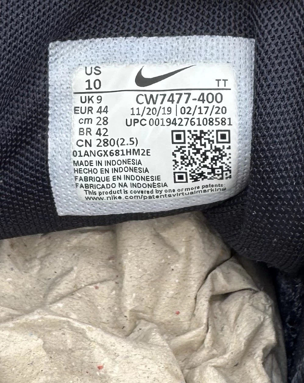 Nike Air Max 95 Navy/Orange - UK 9 / EU 43