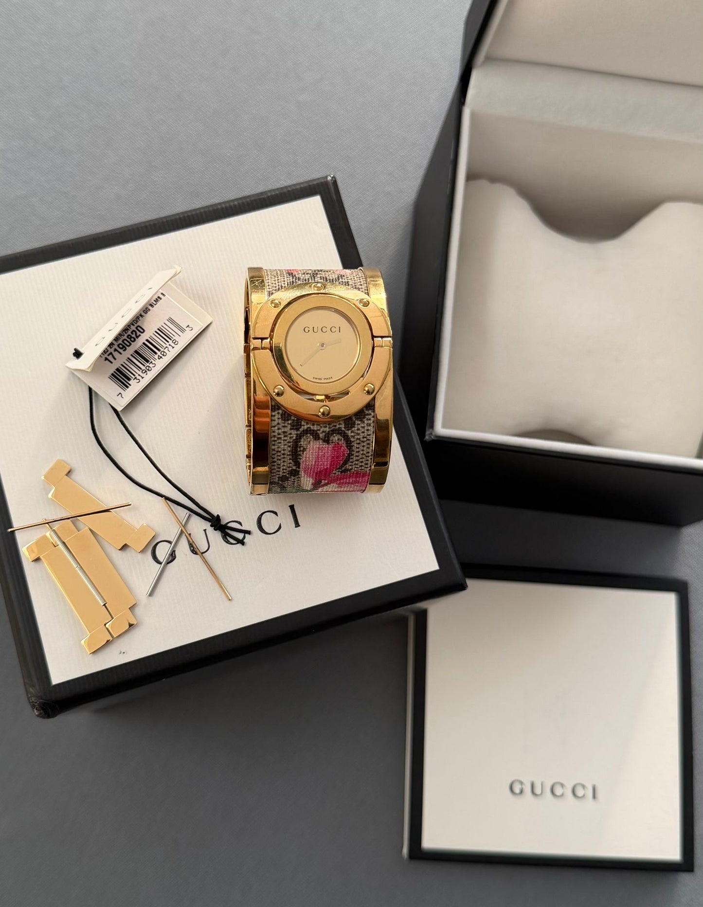 Gucci Ladies Bloom Twirl Gold Plated Bangle Style Watch