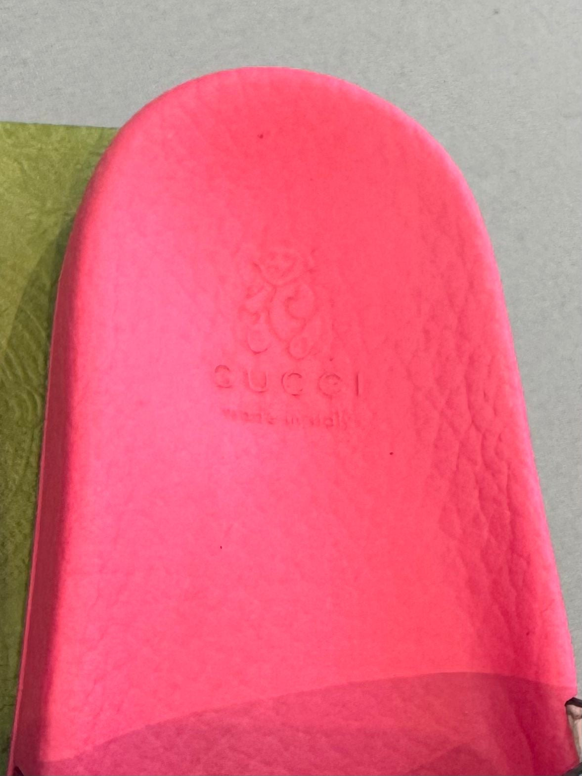 Gucci GG Supreme Bambi Print Slide Sandals – Pink (Size: UK12 EU31 )