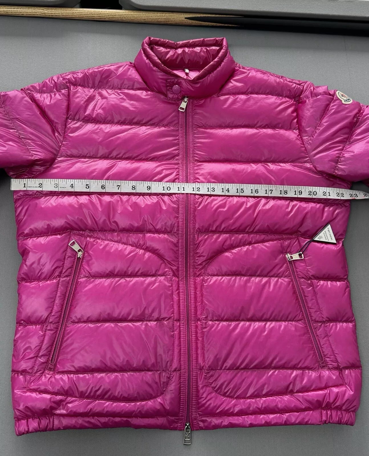 Moncler Acorus Down Jacket - Size 4 - PTP 23” - Large - Brand New