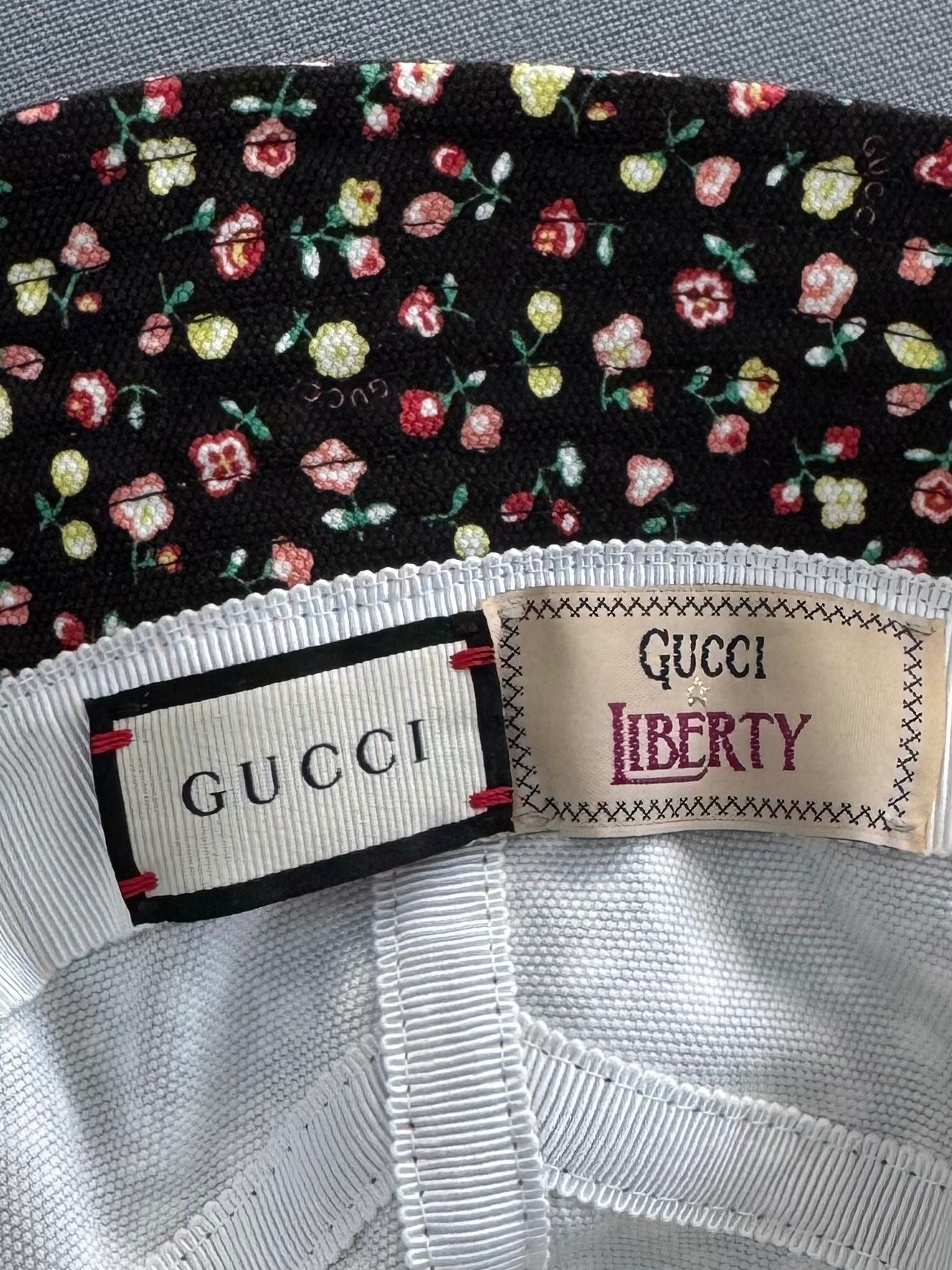 Gucci  X LIBERTY OF LONDON Canvas Floral Print Bucket Hat Black Multicolor
