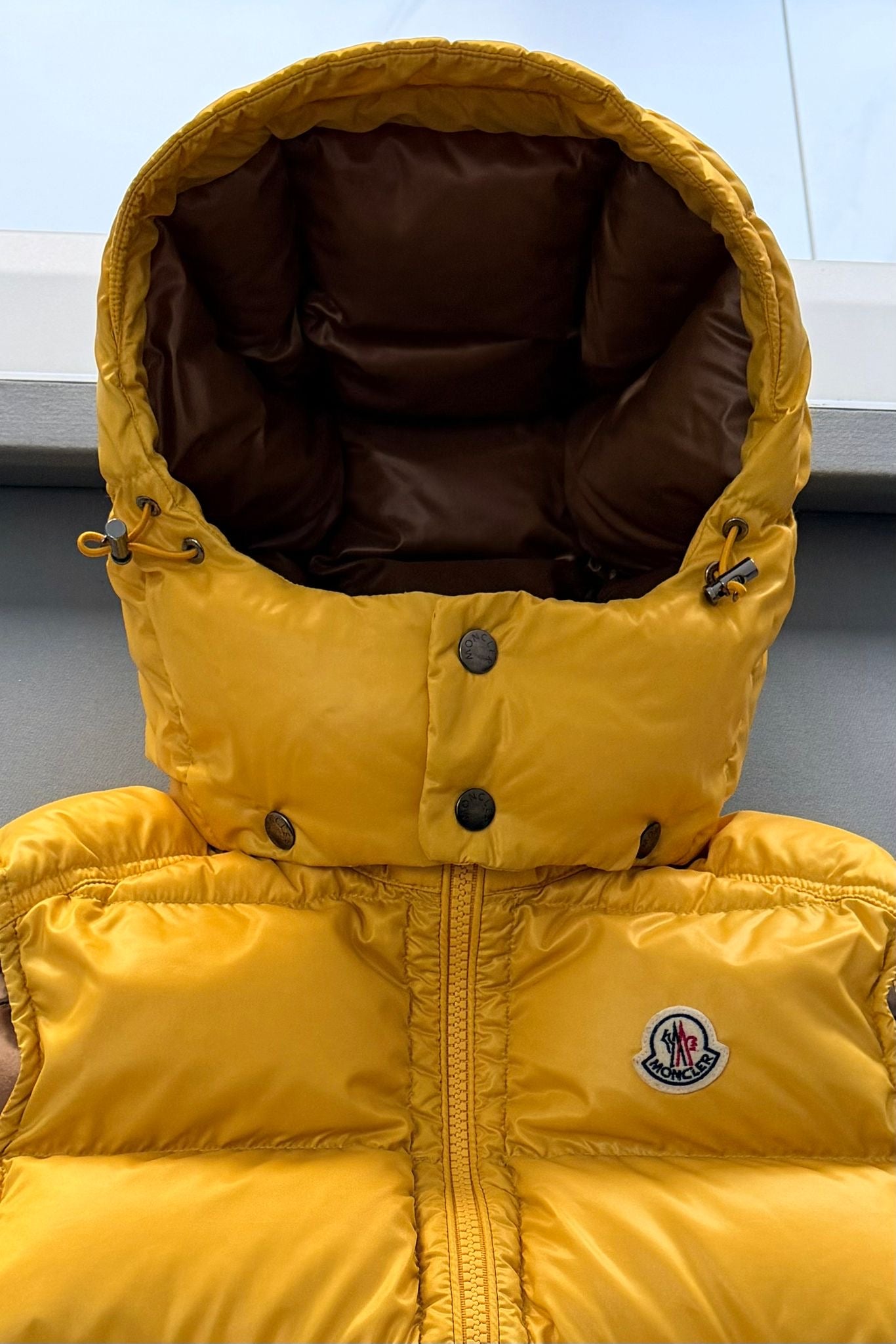 Moncler Bormes Hooded Down Gilet – Yellow