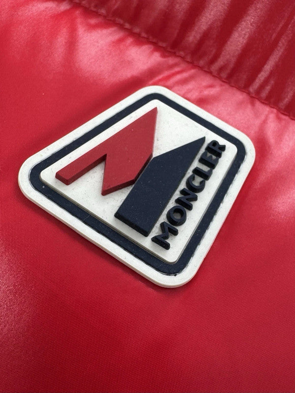 Moncler Monginevro Down Red Gilet - Size 2( Medium/Large ) 23” PTP