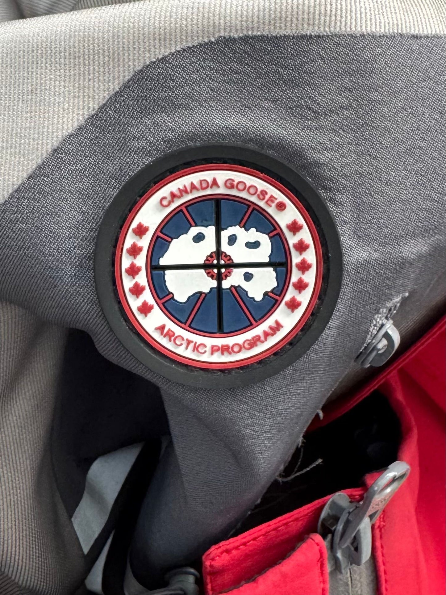 Canada Goose Red Moraine Shell Jacket - Size: Large (24.5''ptp)