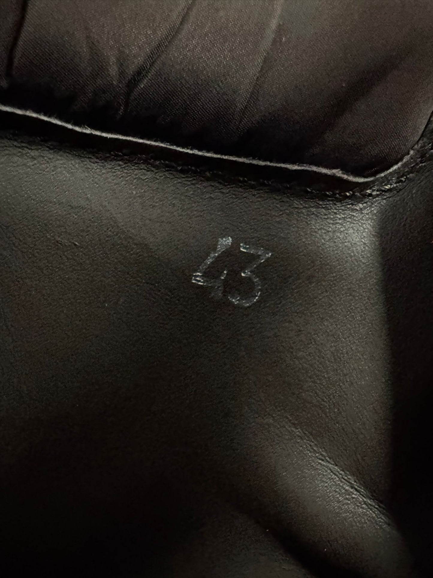 Moncler Brown Leather Mountain Peak Boots - UK9 (EU43)