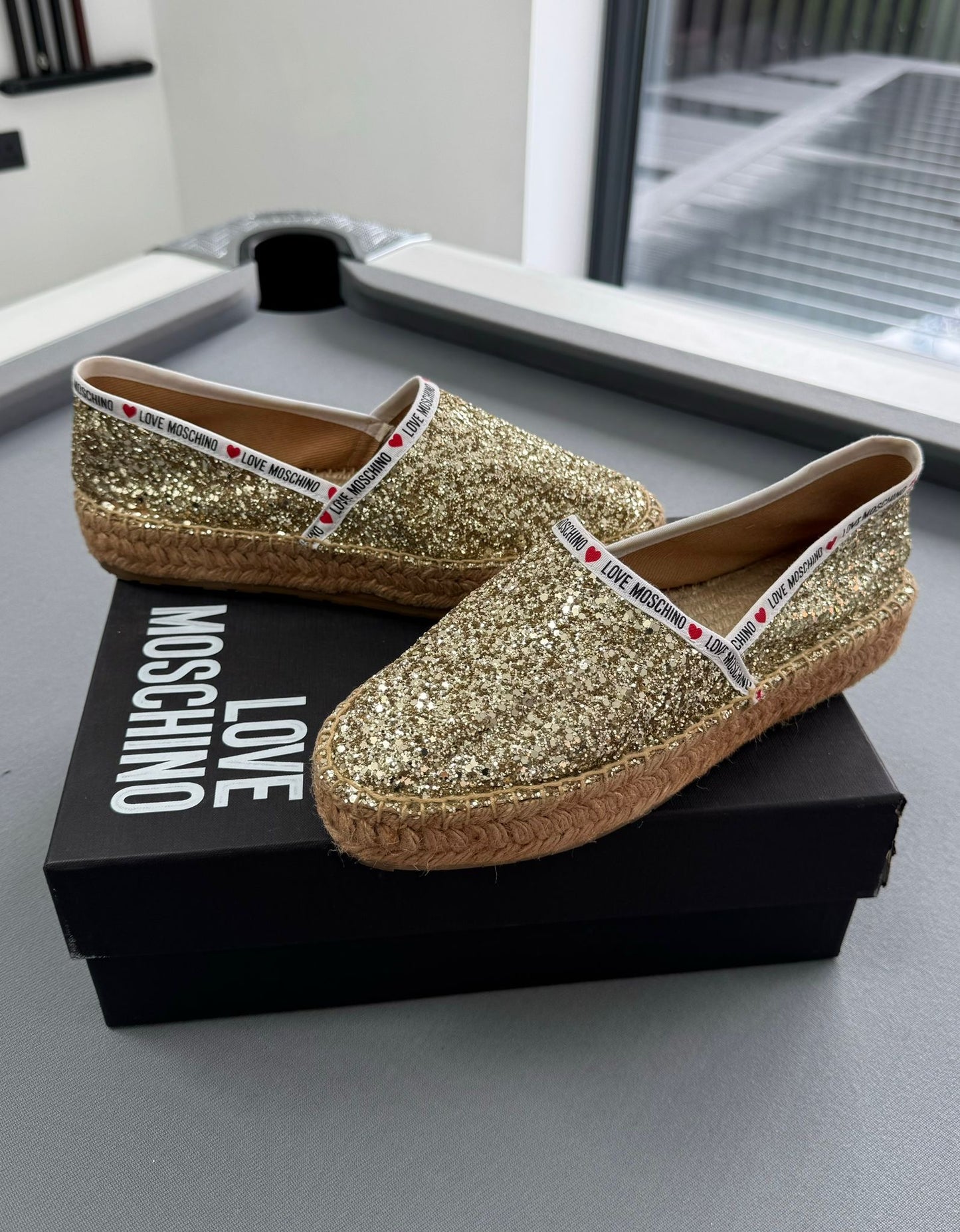 Moshino Love Gold Glitter Espadrilles - Size: UK6 (EU39)