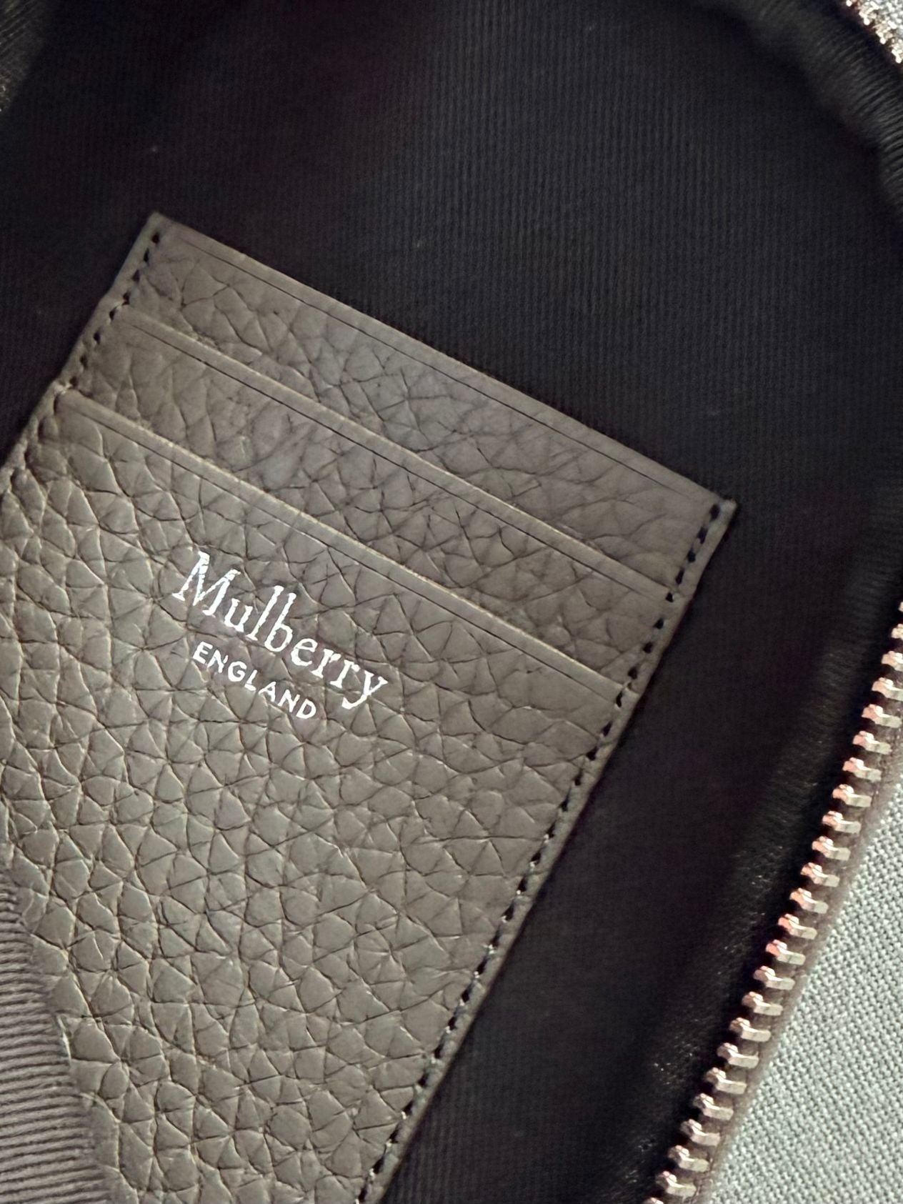 Mulberry Heavy Grain Leather Zipped Pouch Earth Grey – Authentic Pre-Loved UK | Westin High End