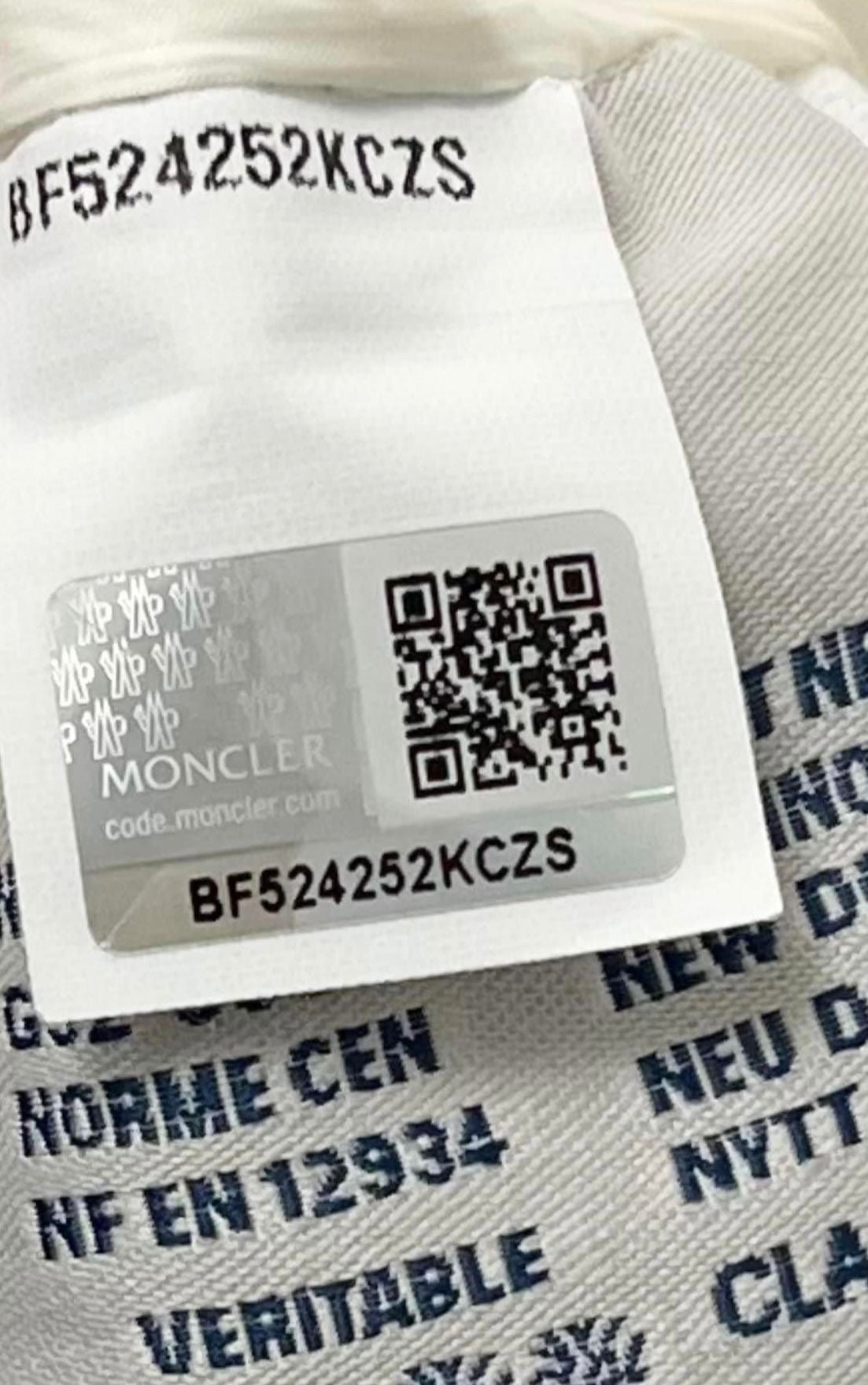 Moncler Blue Miroir Jacket - Size 4 (24” ptp)