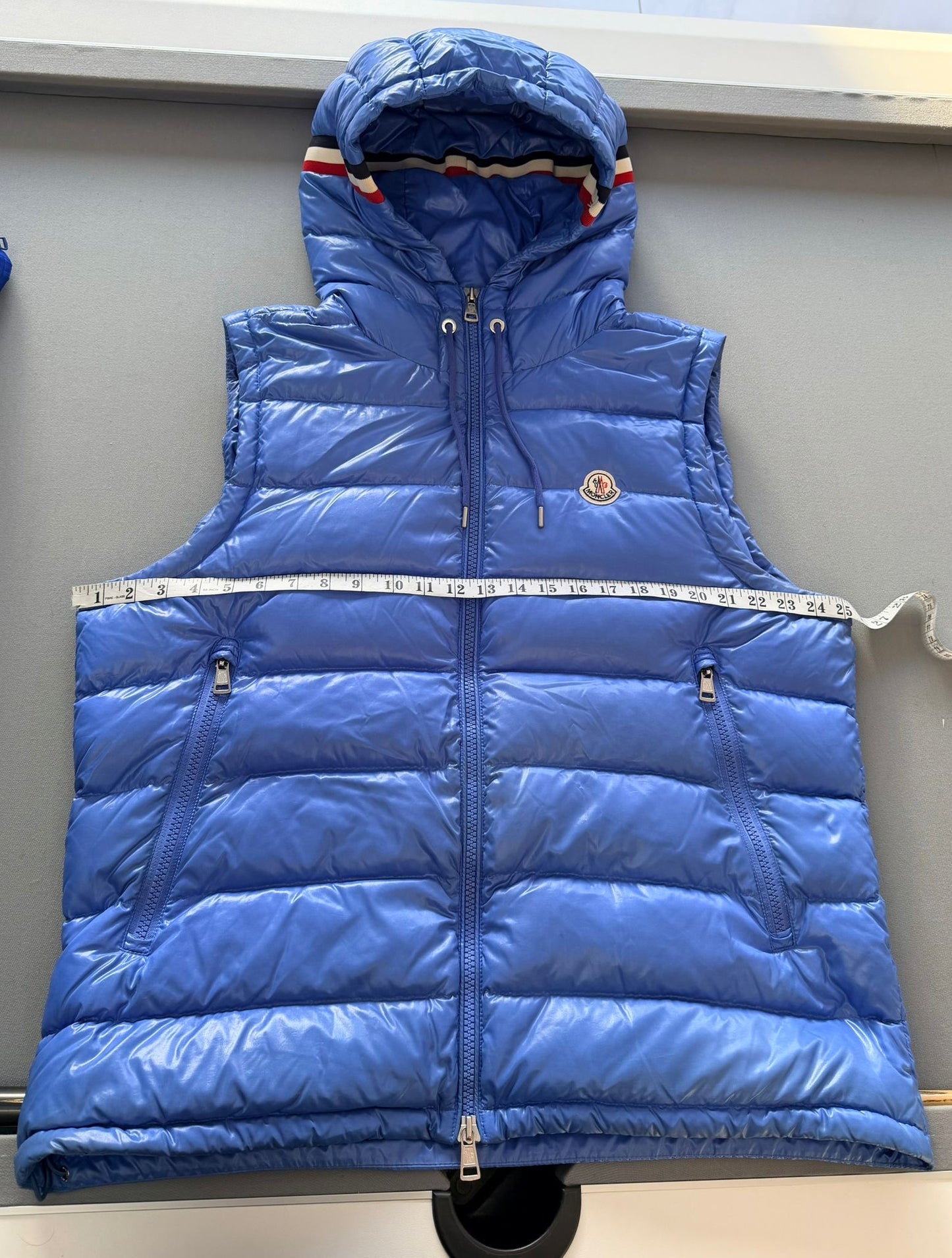 Moncler Lanoux Blue Nylon Hooded Gilet - Size: 6 (25''ptp)
