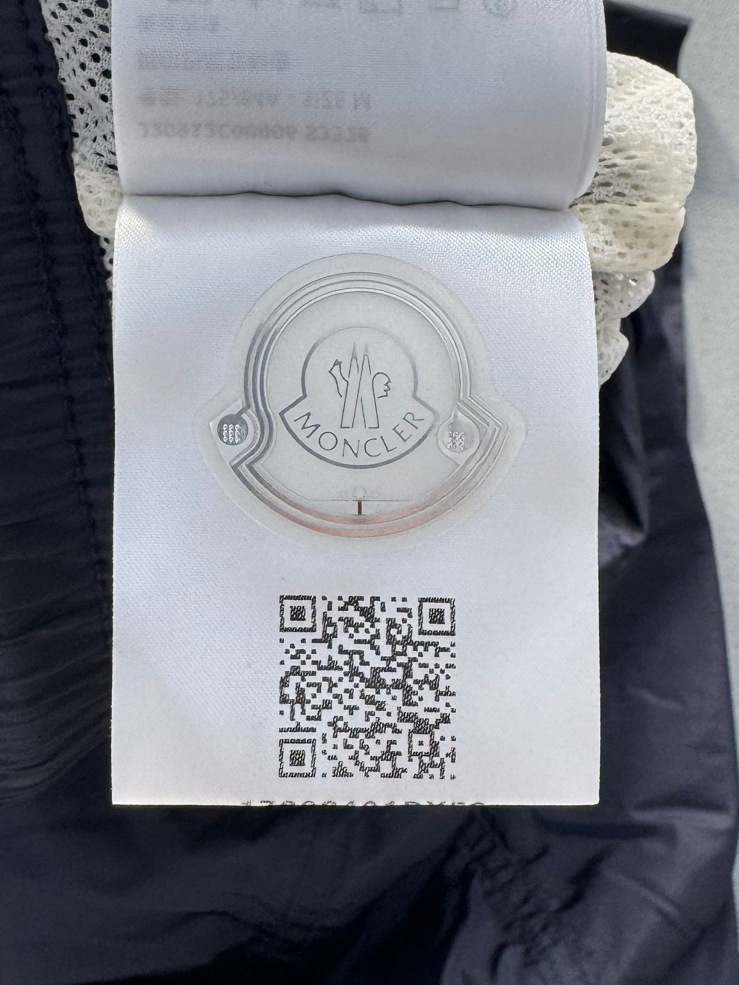 Moncler Navy Logo-Appliquéd Striped Swim Shorts - Size: Medium (Fits 32-34'' waist)