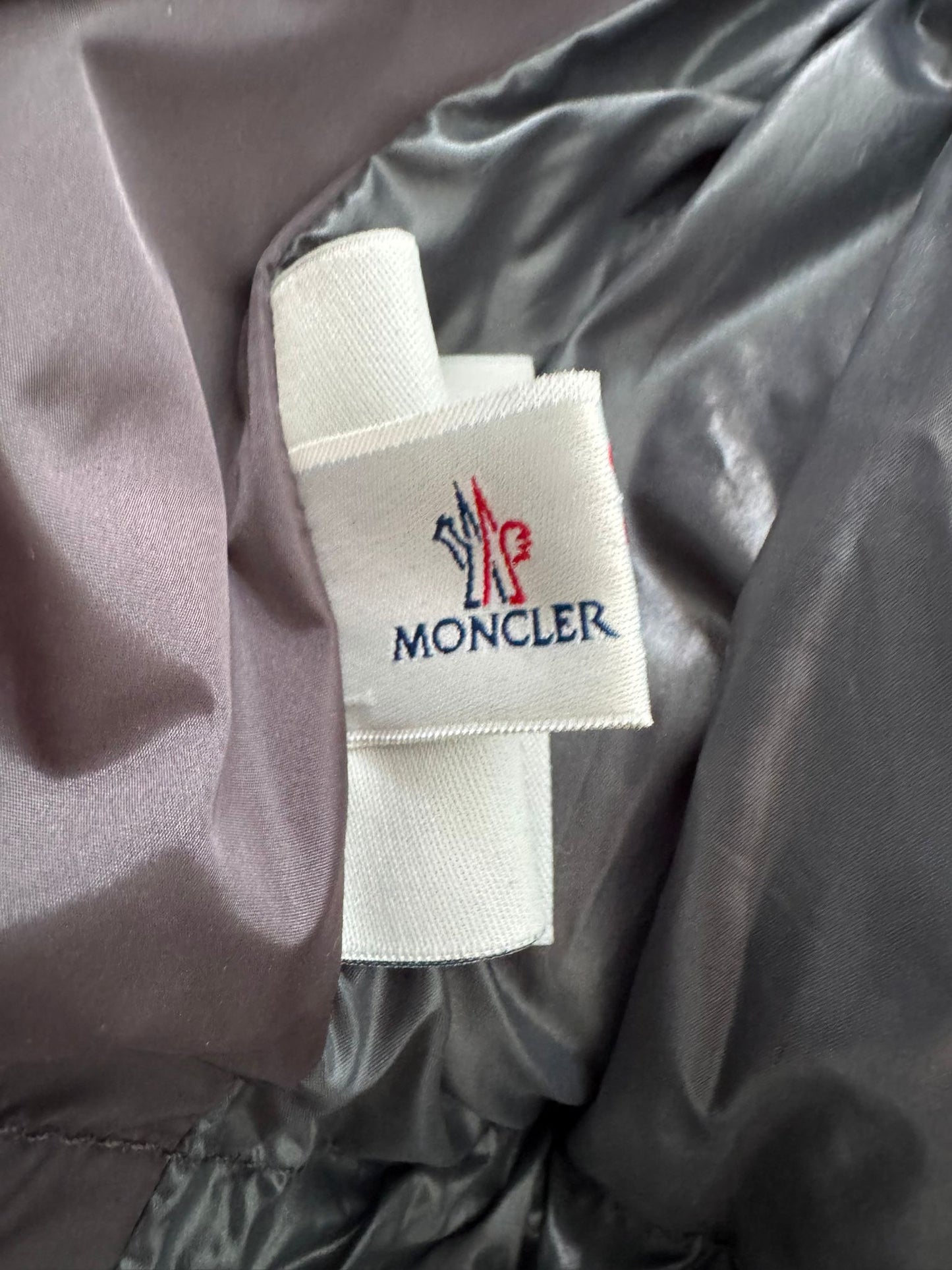 Moncler Millais Grey Down Jacket - Medium - Size 2 (22''ptp)