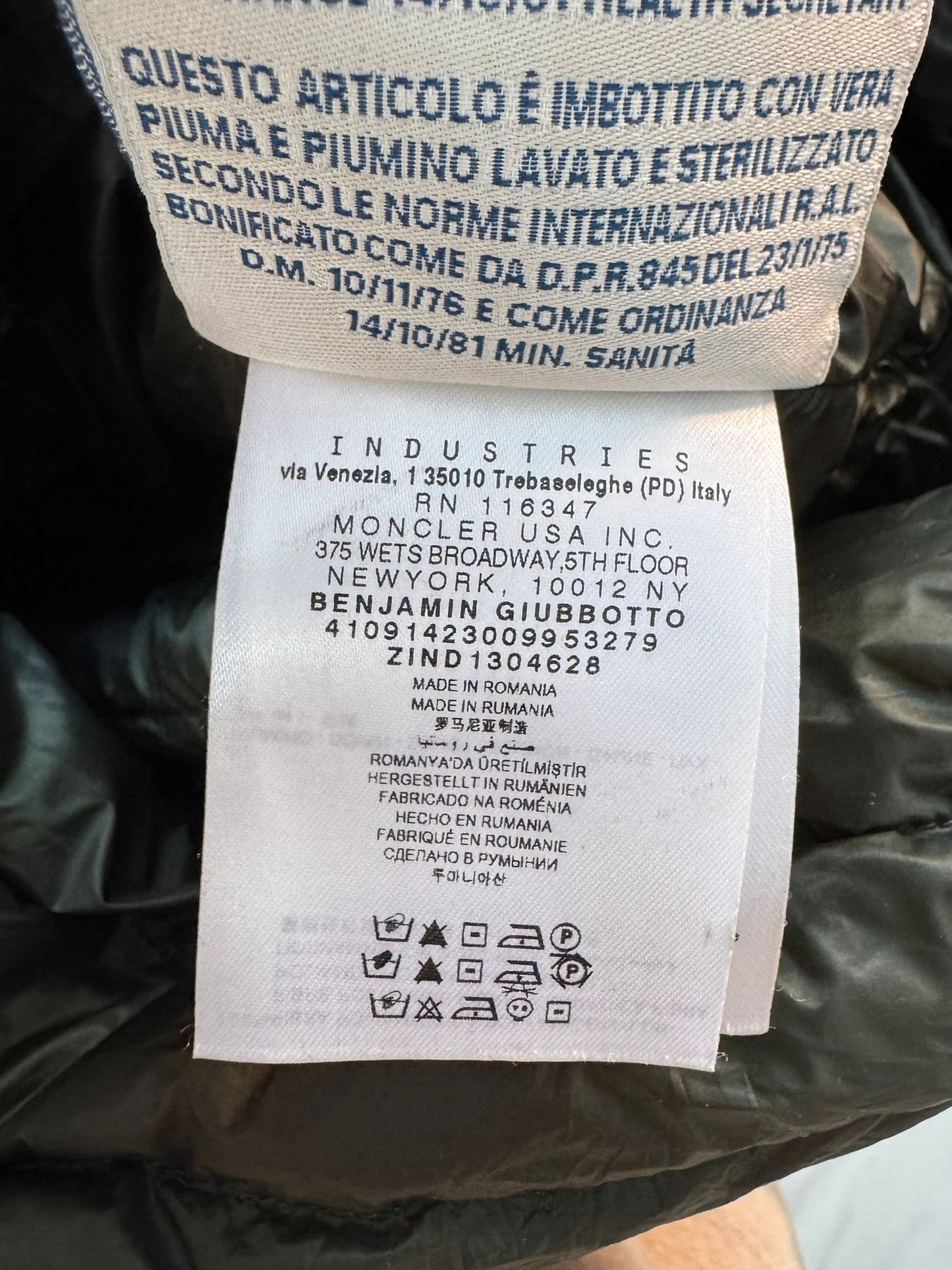 Moncler Benjamin Quilted Khaki Jacket - Size 3 (22''ptp)