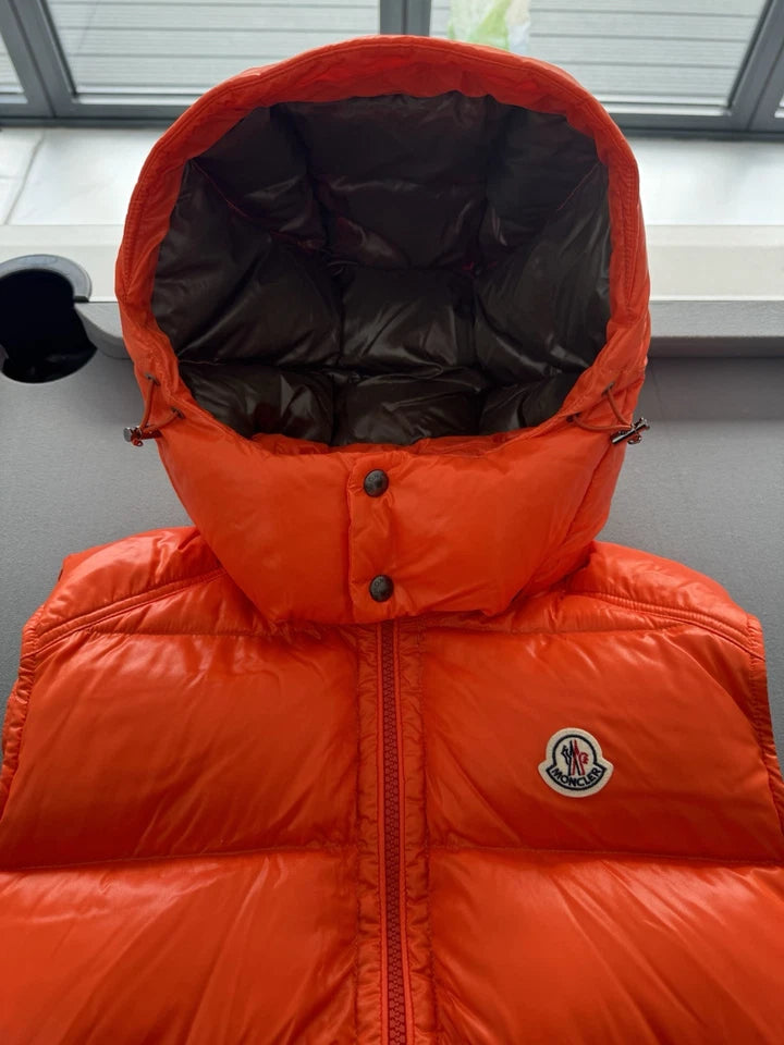 Moncler Orange Bormes Gilet - Size 6 (XL /XXL) 26” PTP