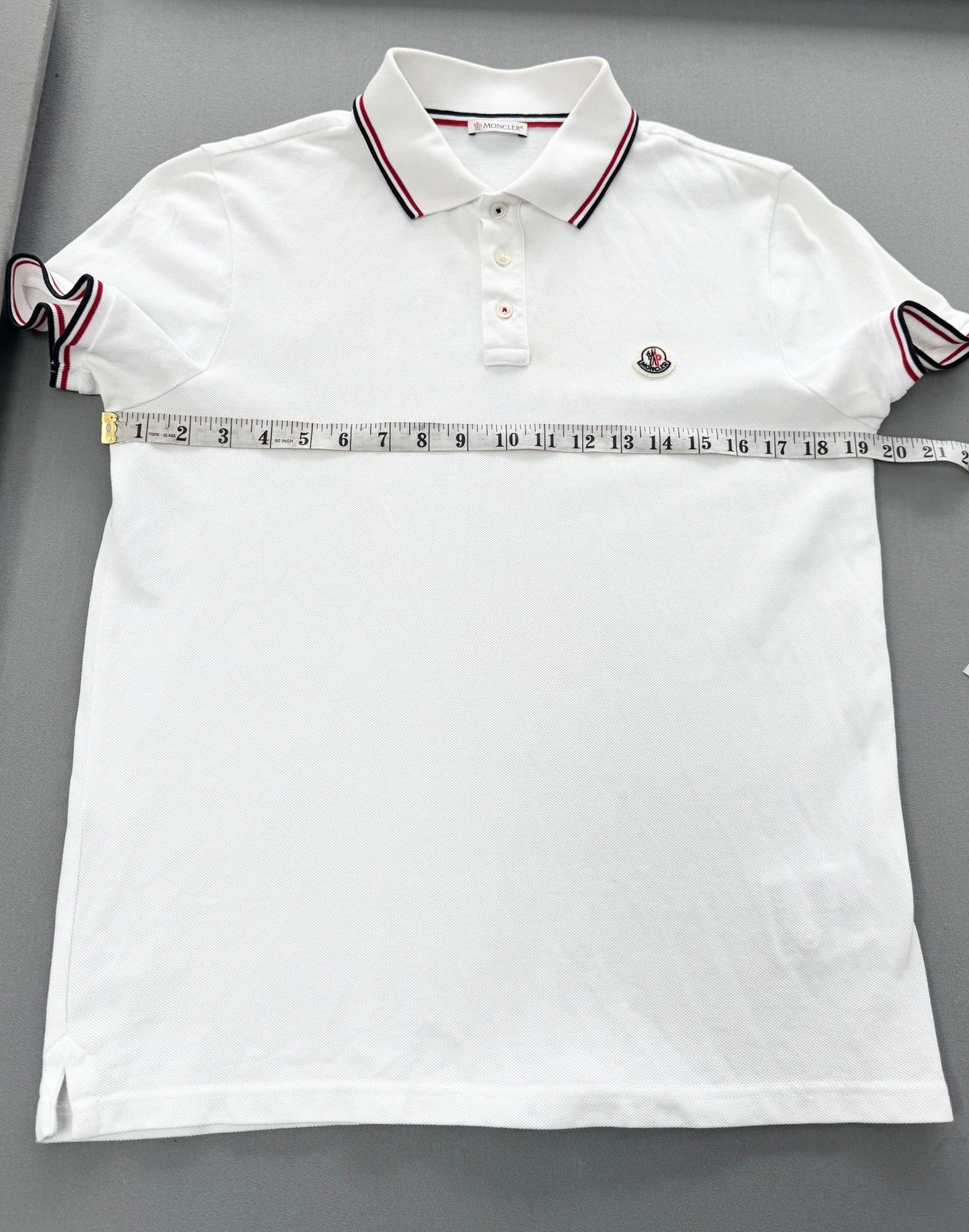 Moncler White Polo T-shirt- Medium (19.5”PTP)