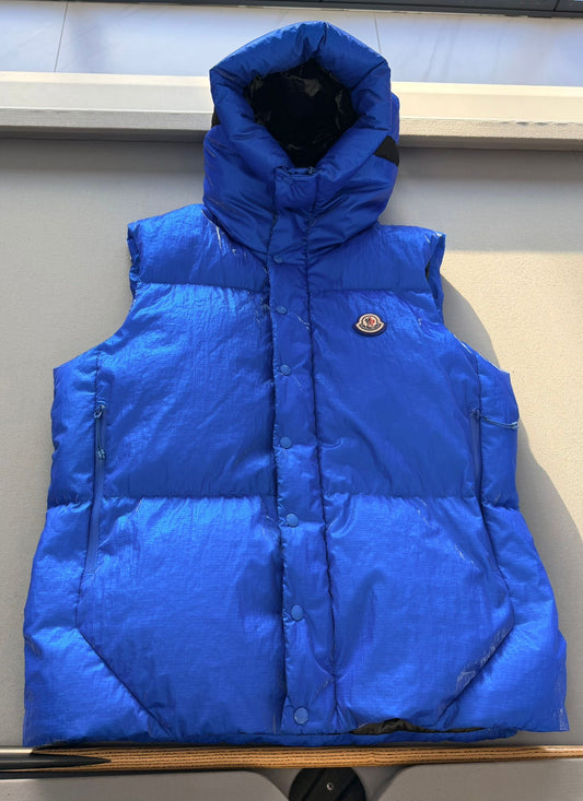  Authentic Pre-Loved Moncler Lawu Blue Hooded Down Gilet Size 4 UK – Westin High End