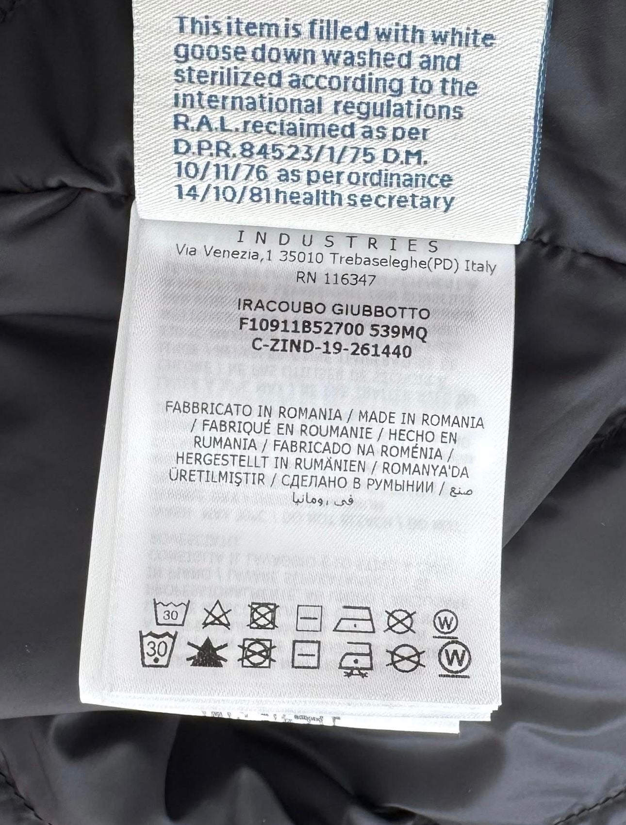 Moncler Iracoubo Black Down Jacket - Large - Size 3 - 23” PTP