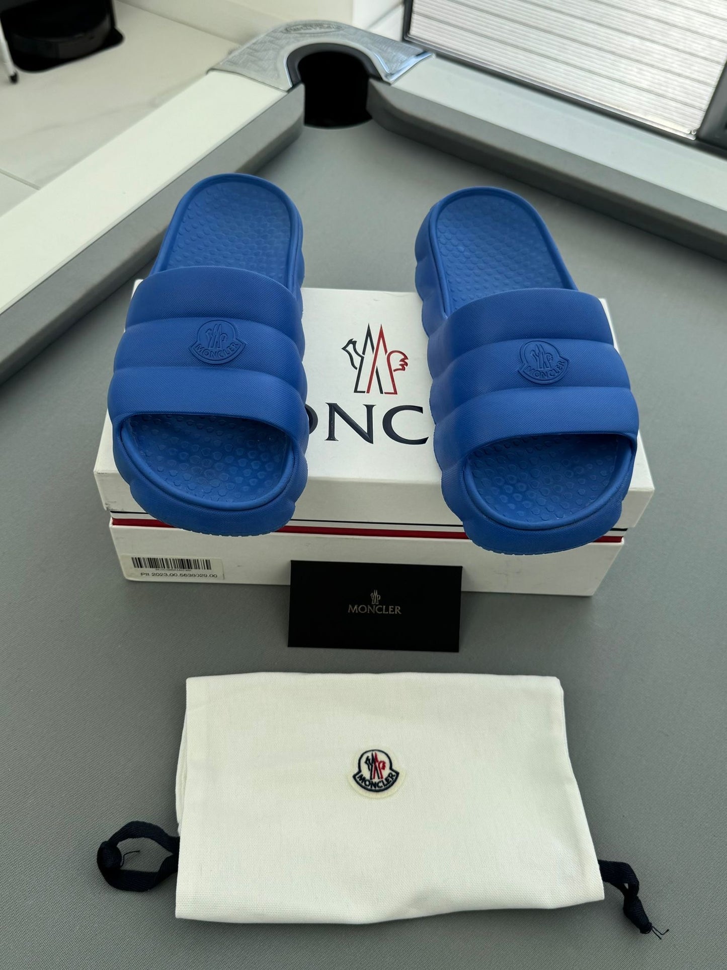 Moncler Blue Lilo Sliders - Size 10 (EU44)