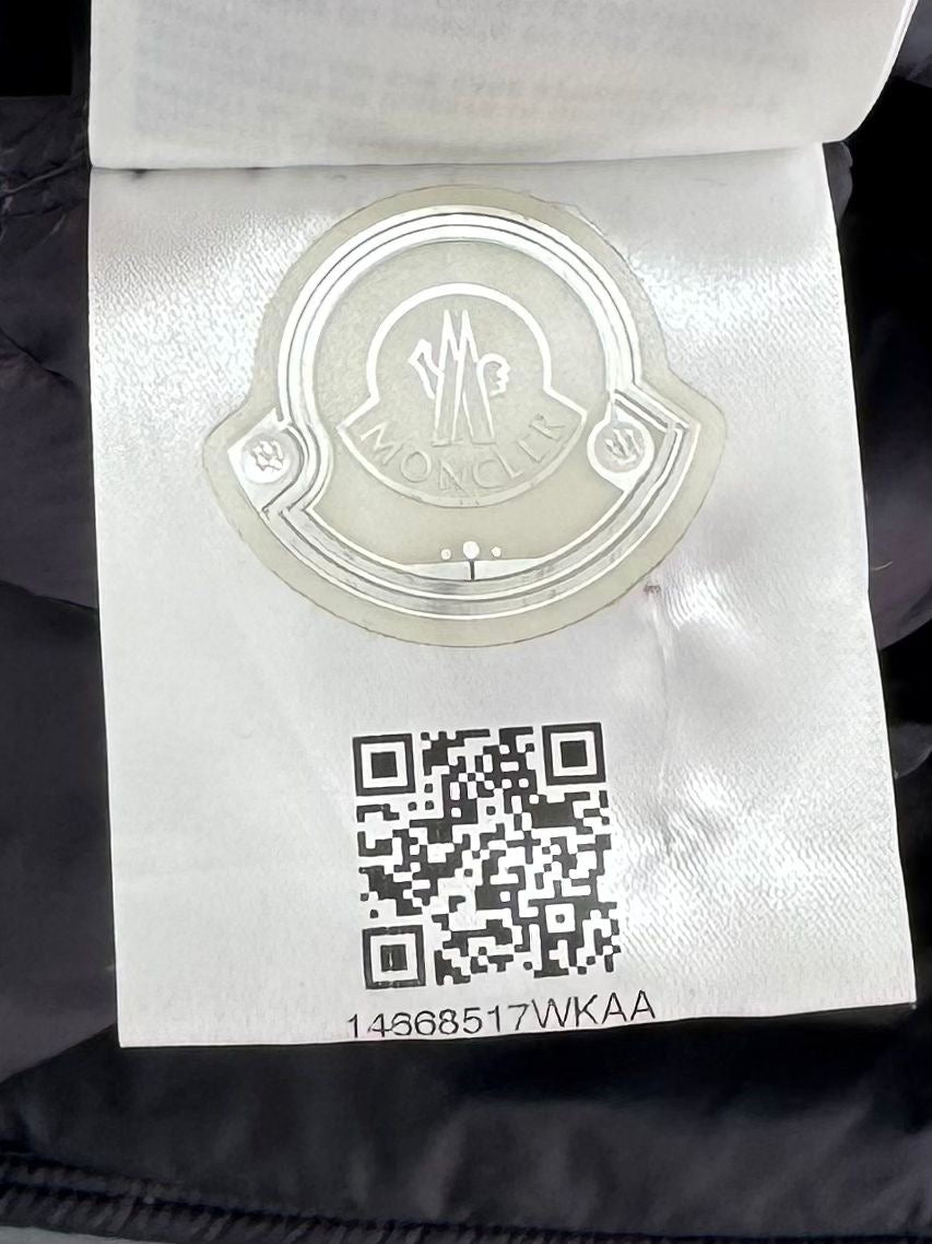 Moncler Navy Ever Gilet - XL (Size 5) - 24” PTP