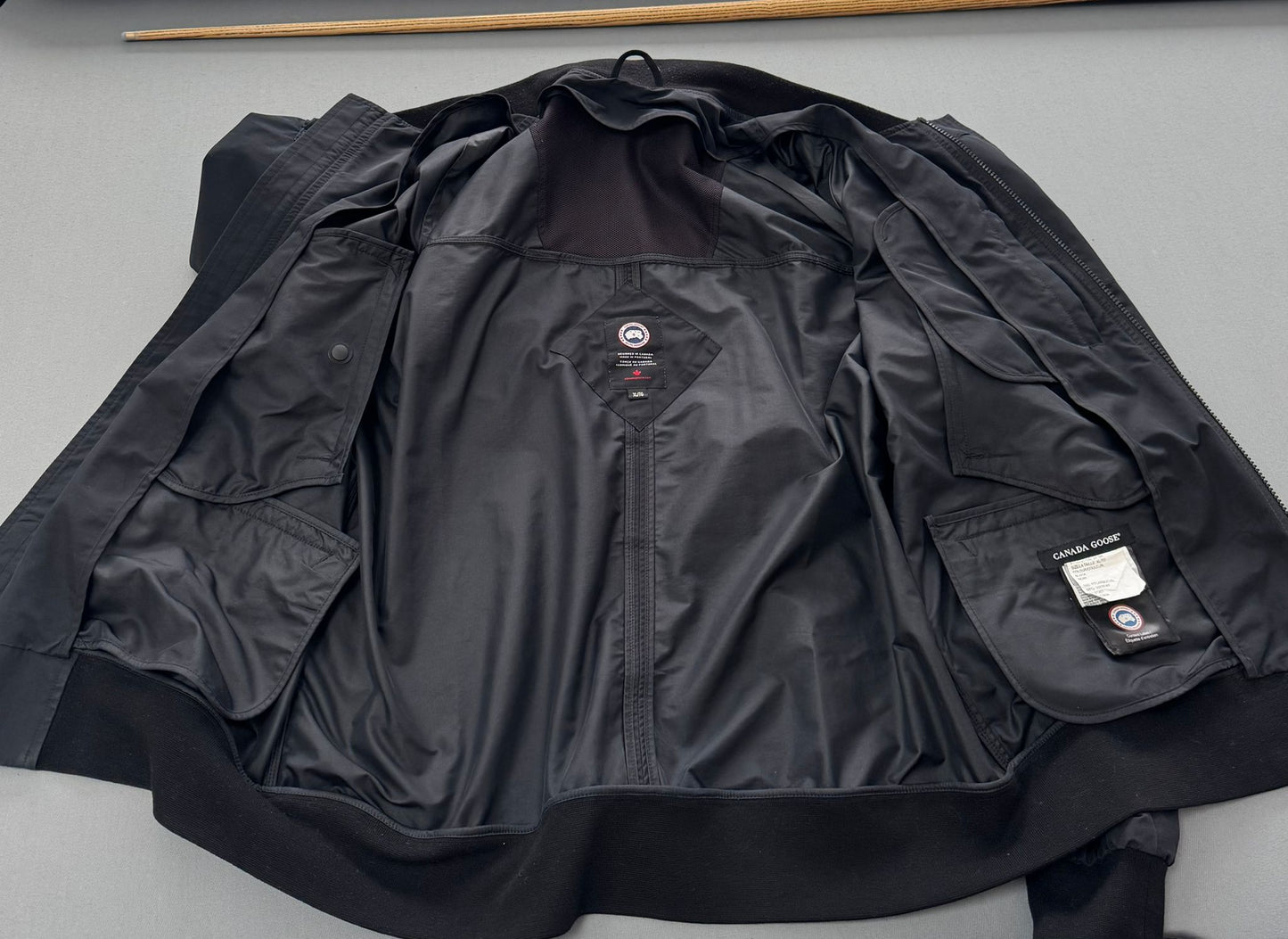 Canada Goose Faber Black Bomber Jacket - XL (26.5''ptp)