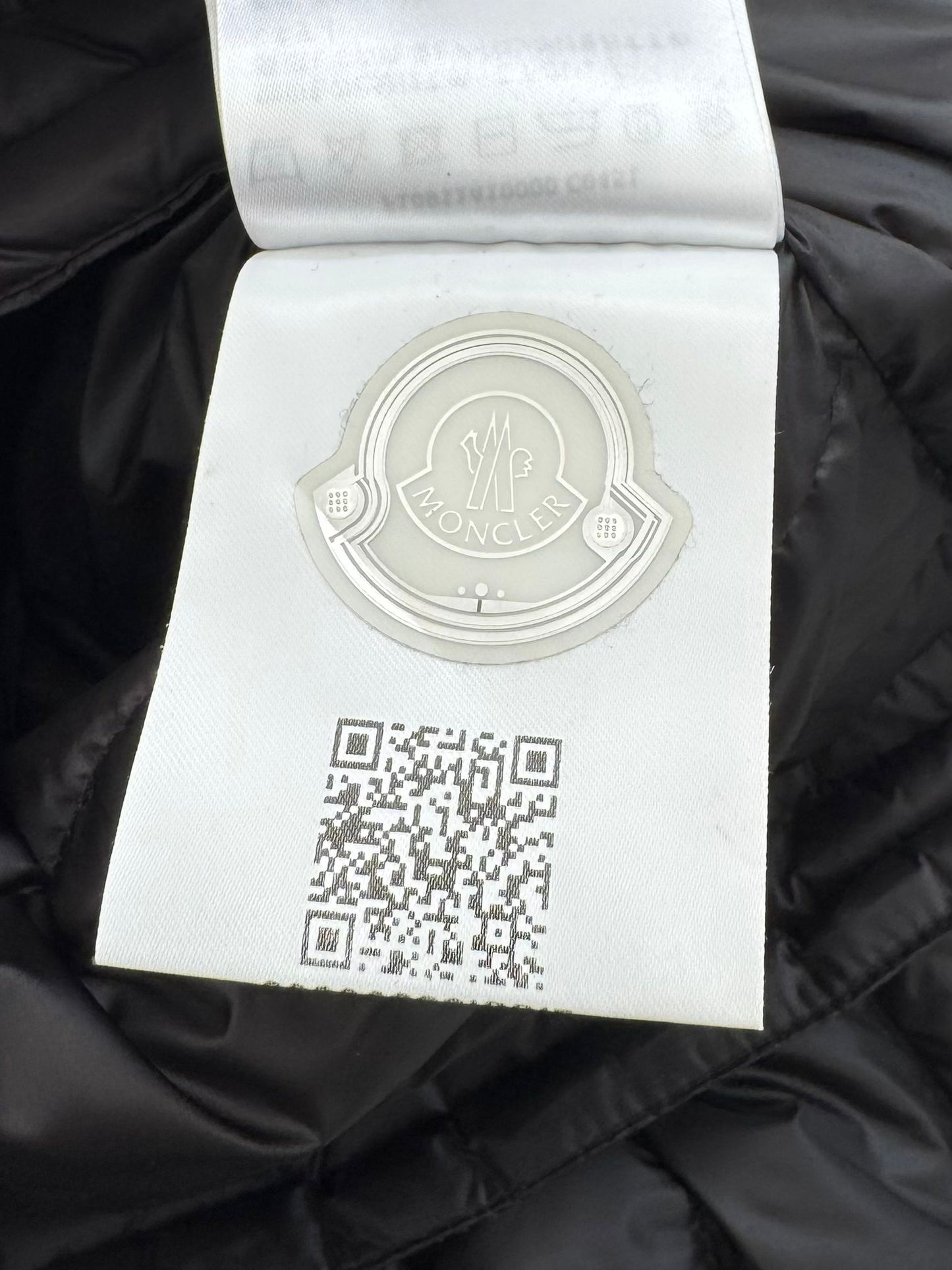 Moncler Kavir Black Jacket - Size 6 - PTP 24.5”