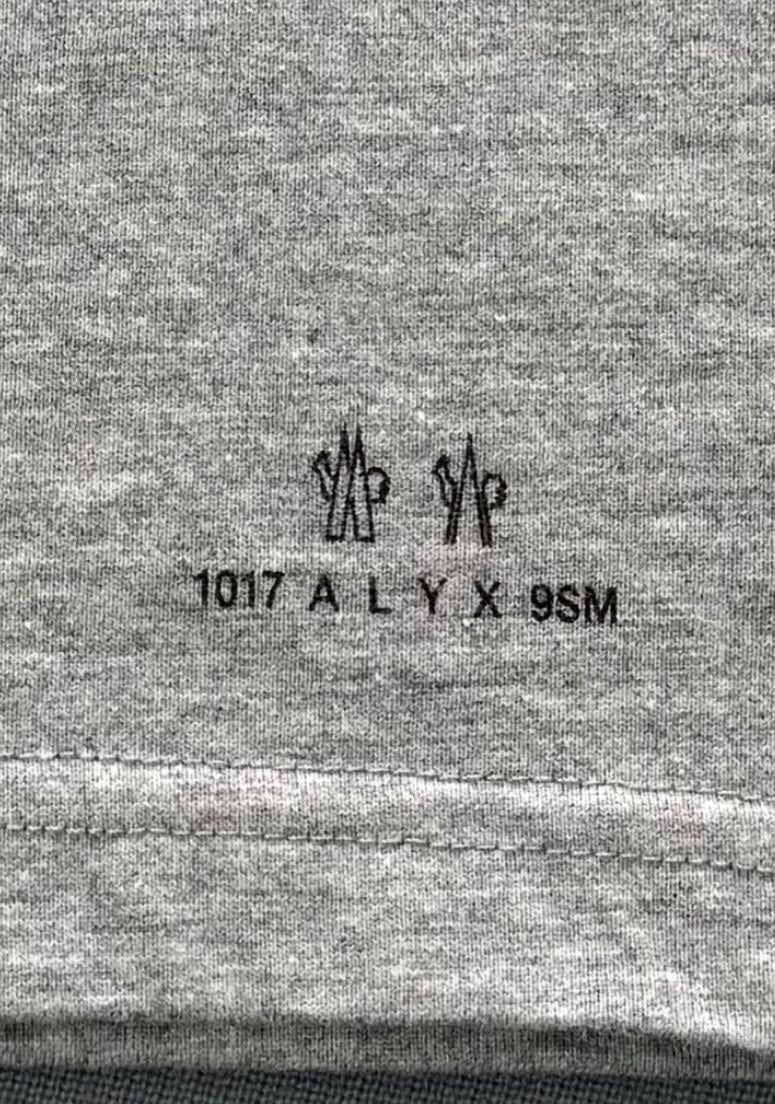 Moncler Genius 6 1017 ALYX 9SM Grey T Shirt - Large (21''PTP)