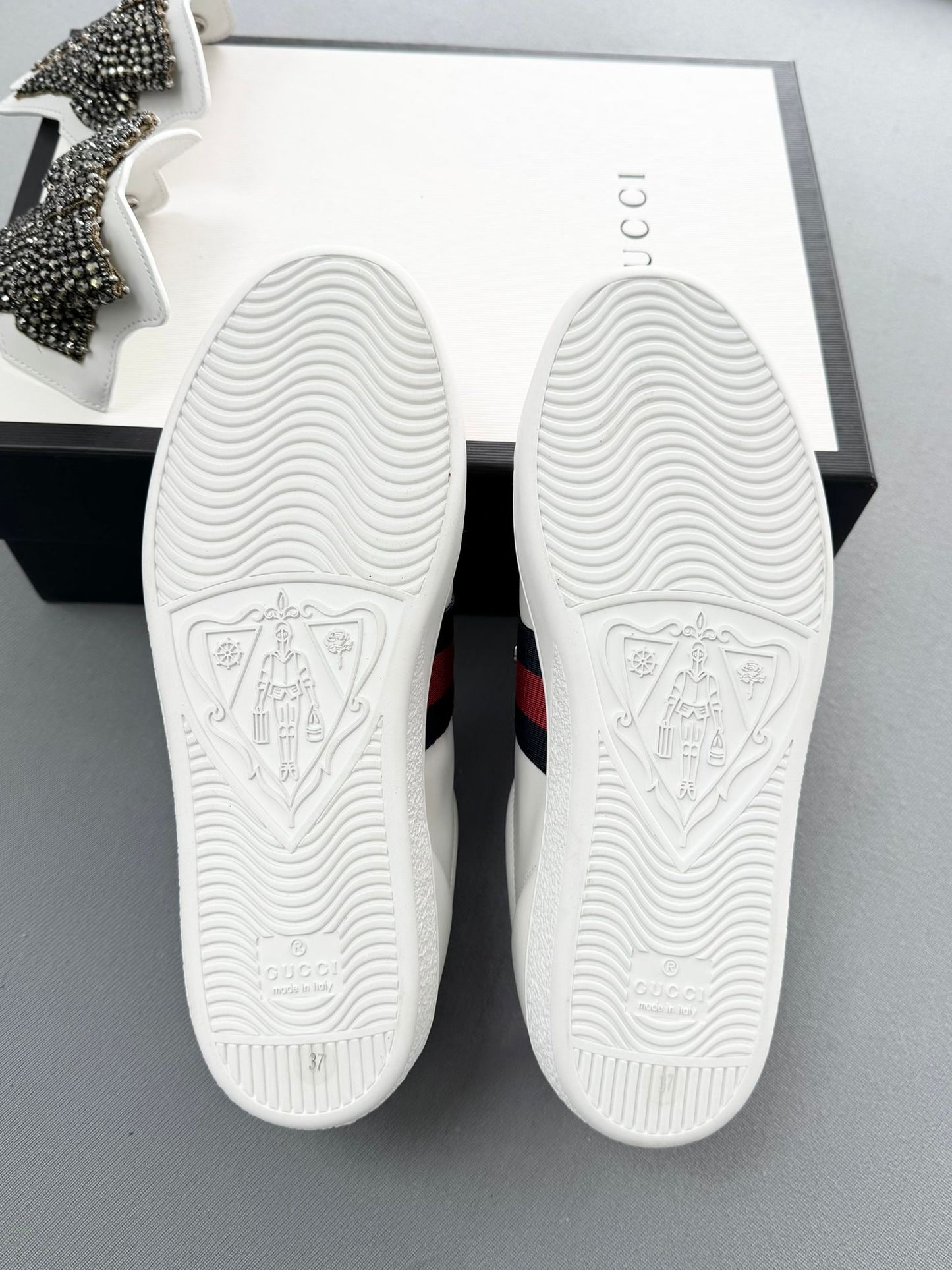 Gucci White Crystal Bow Ace Sneakers Size: UK 4(EU37)