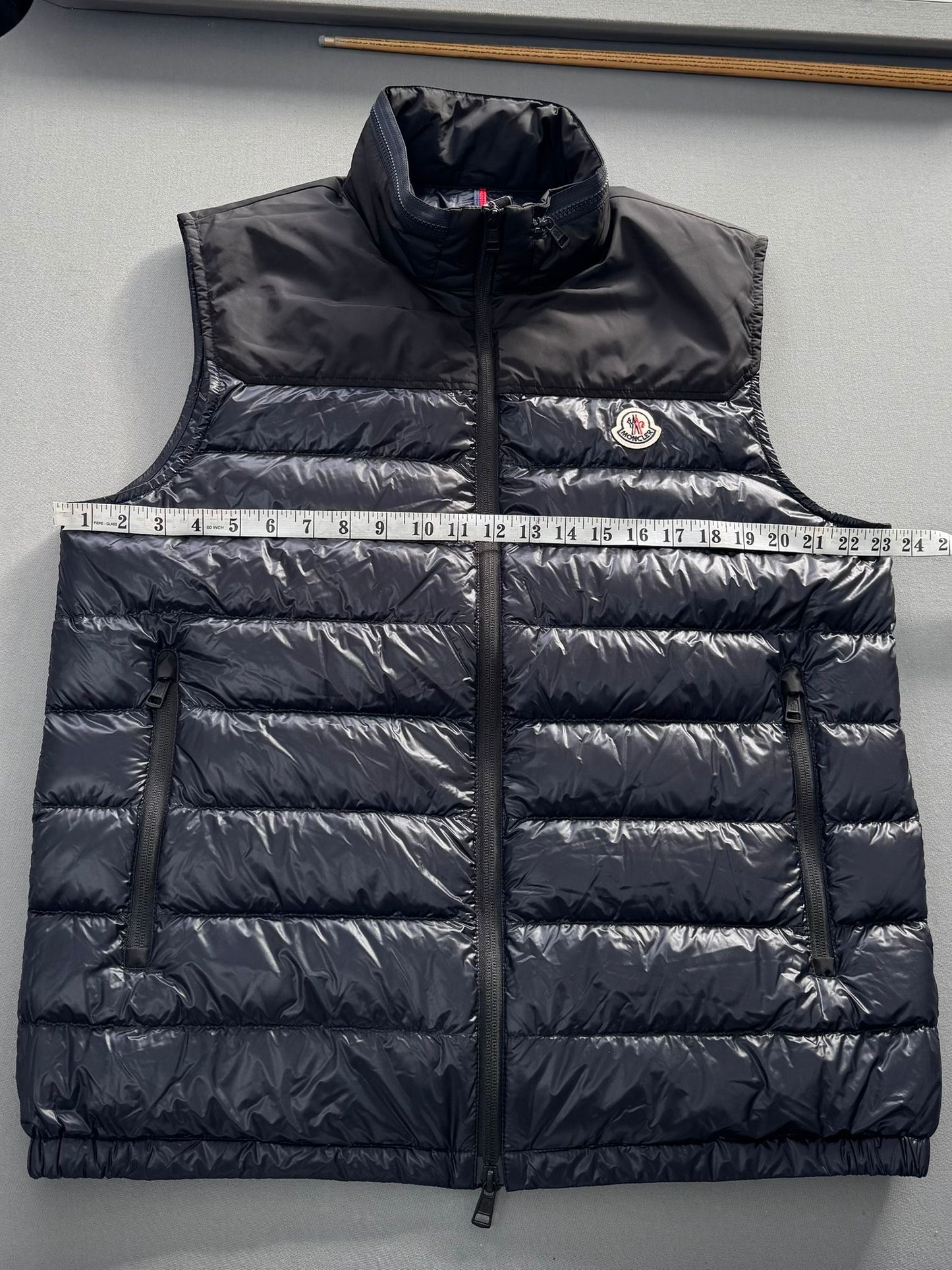 Moncler Navy Ortac Gilet - Size 4 (23.5''ptp)