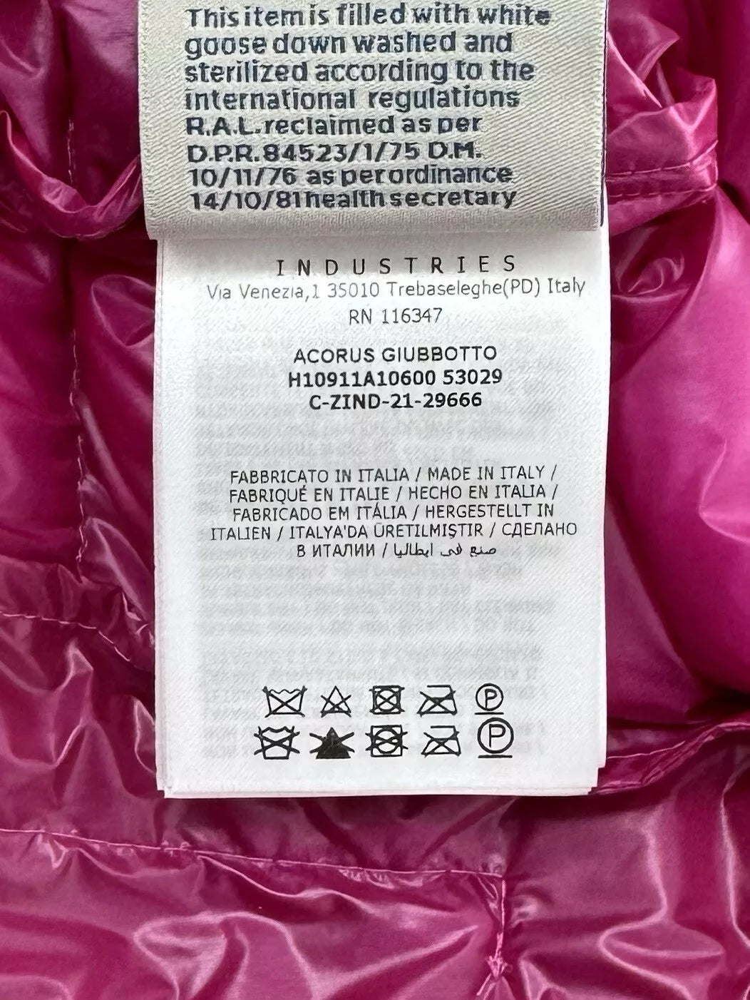 Moncler Acorus Down Jacket - Size 4 - PTP 23” - Large - Brand New