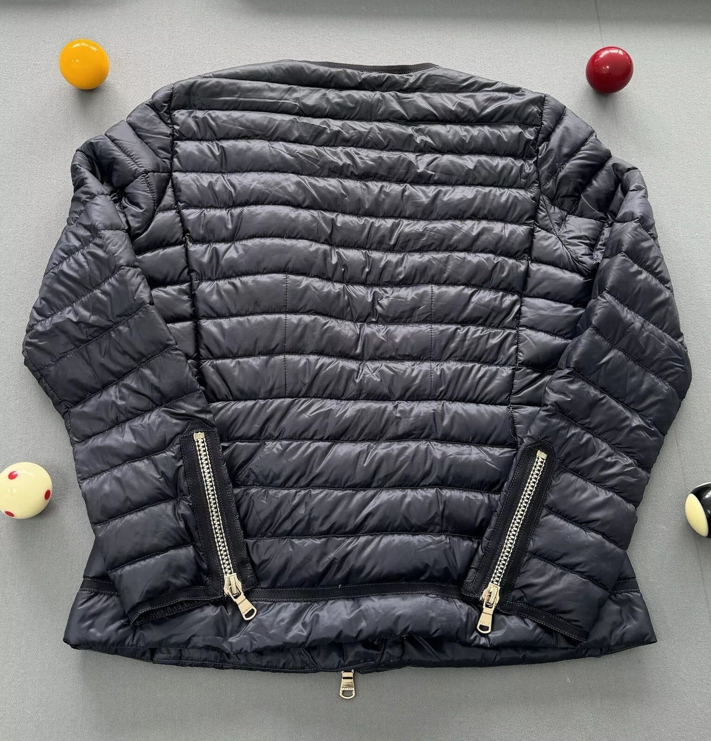 Moncler Navy Amey Down Jacket - Size 3 - UK 10/12 - 19.5” PTP
