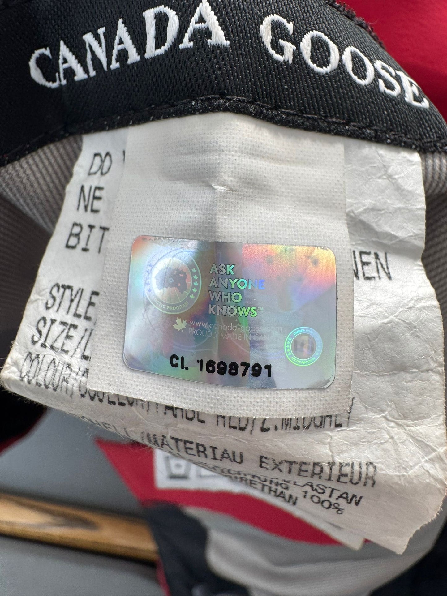 Canada Goose Red Moraine Shell Jacket - Size: Large (24.5''ptp)