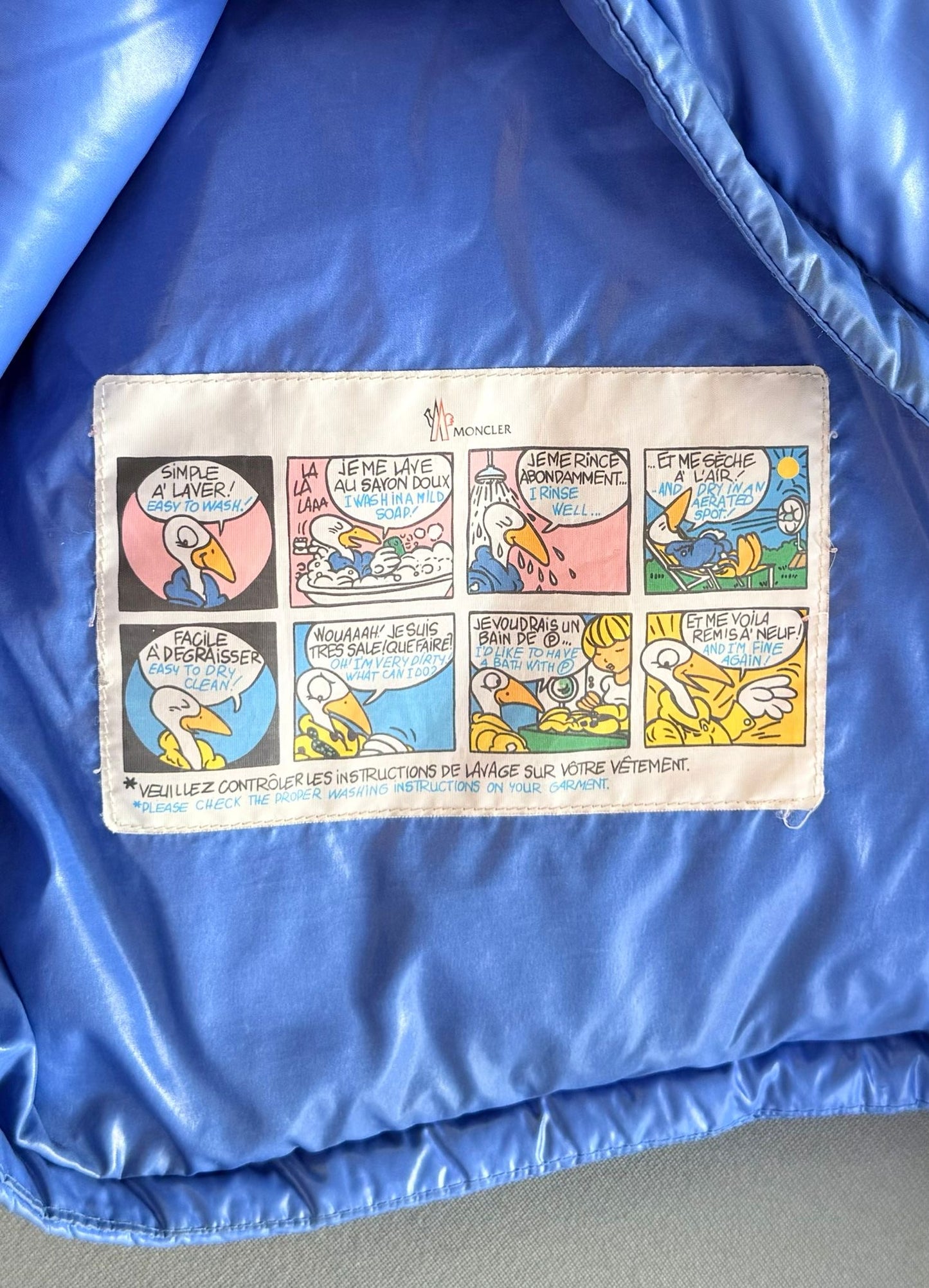 Moncler Lanoux Blue Nylon Hooded Gilet - Size: 6 (25''ptp)