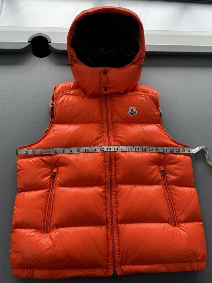Moncler Orange Bormes Gilet - Size 6 (XL /XXL) 26” PTP