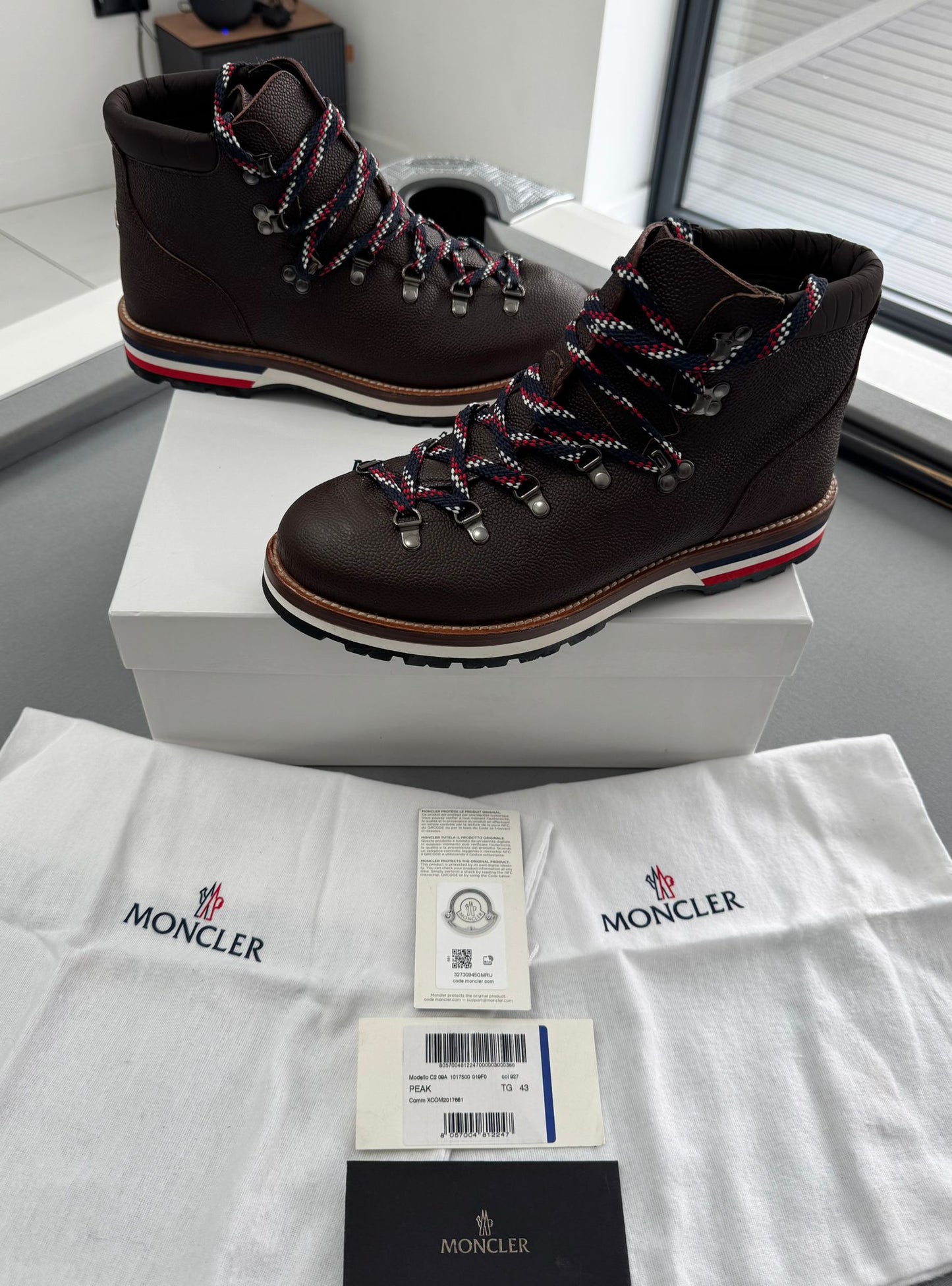 Moncler Brown Leather Mountain Peak Boots - UK9 (EU43)