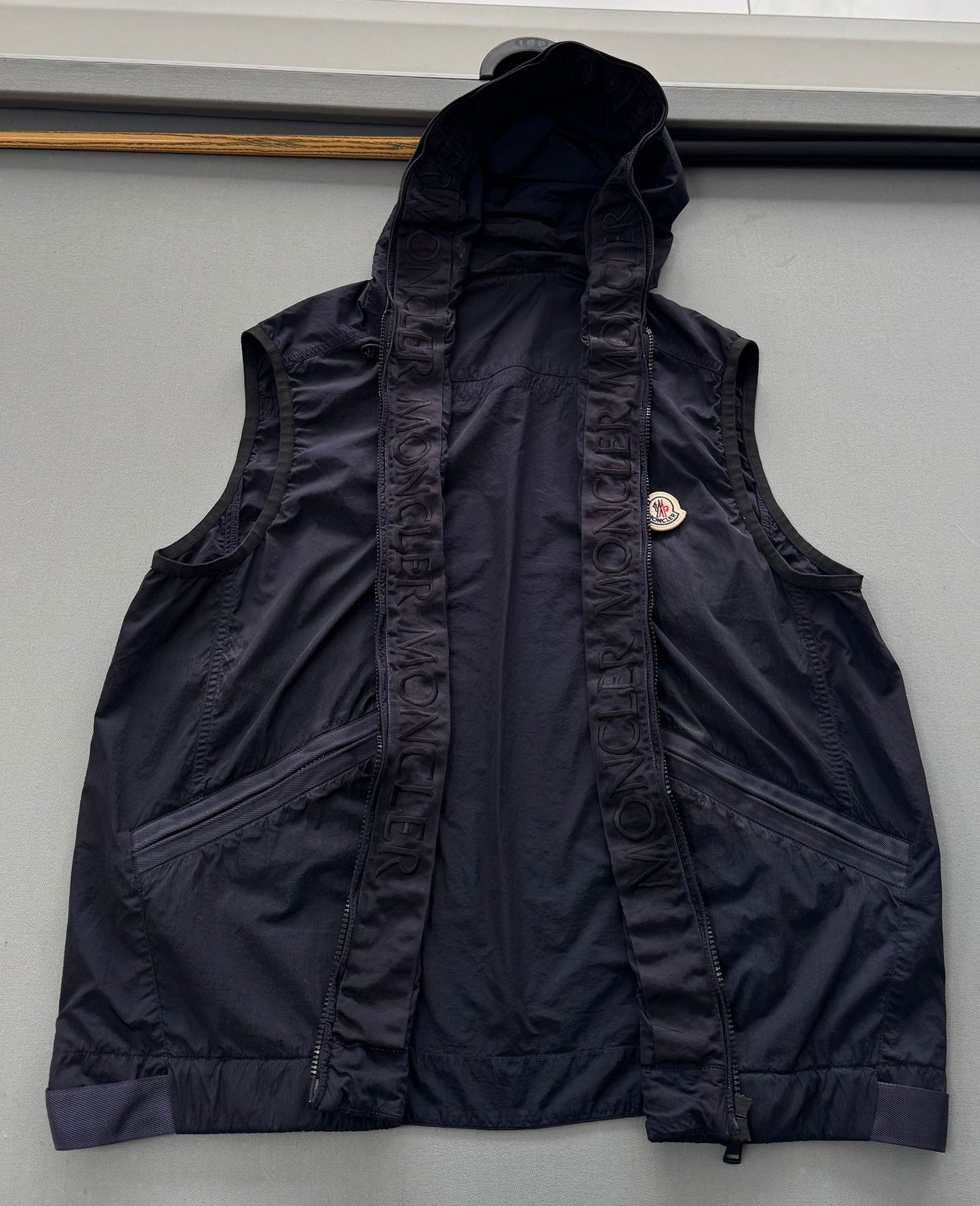 Moncler Navy Touques Hooded Gilet - Size: 5 (25''ptp)