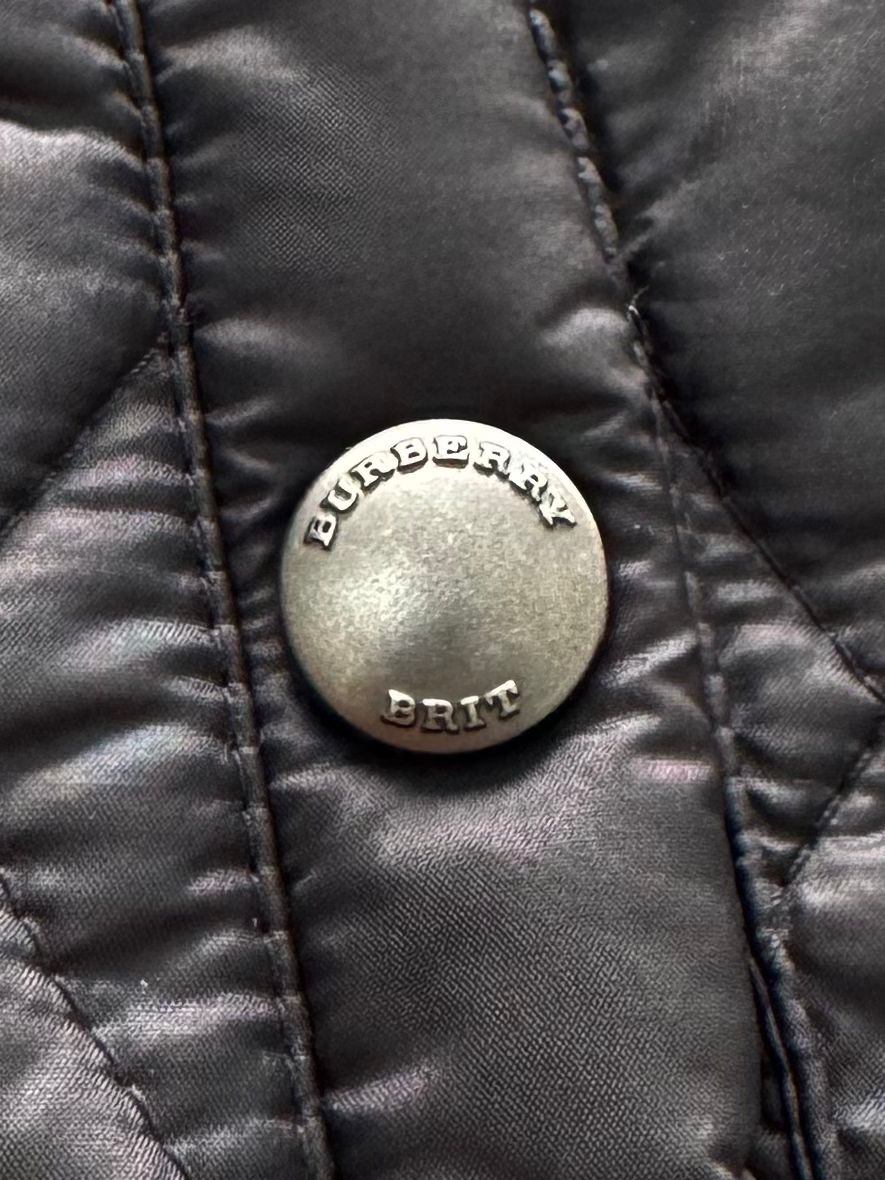Burberry Black Quilted Gilet - Size Medium - 20” PTP