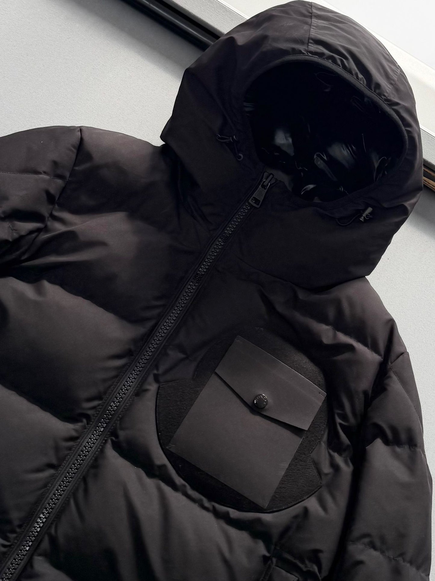 Moncler Black Ambert Puffer Coat - Size: 5(25.5''PTP)