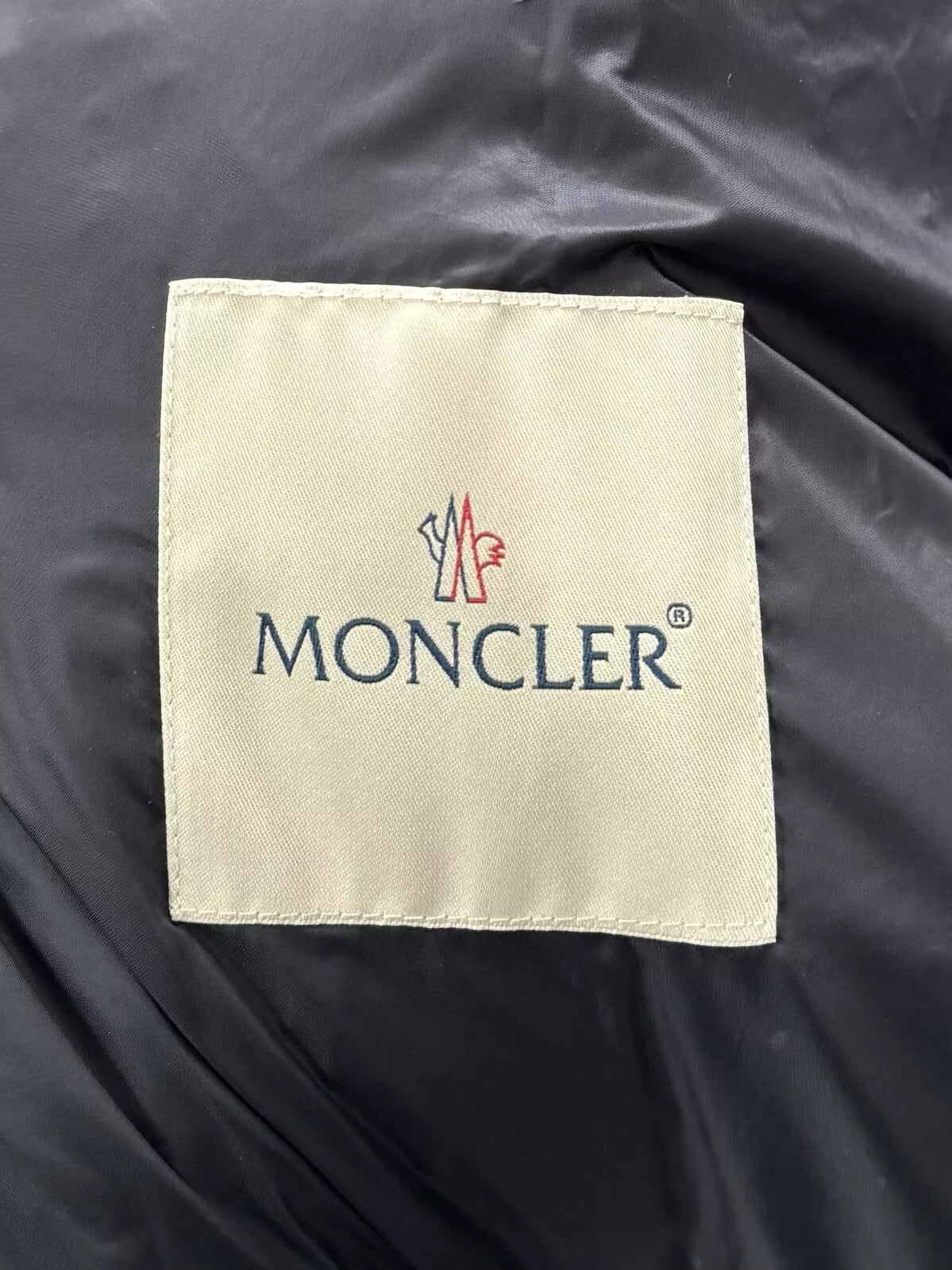Moncler Navy Amey Down Jacket - Size 3 - UK 10/12 - 19.5” PTP