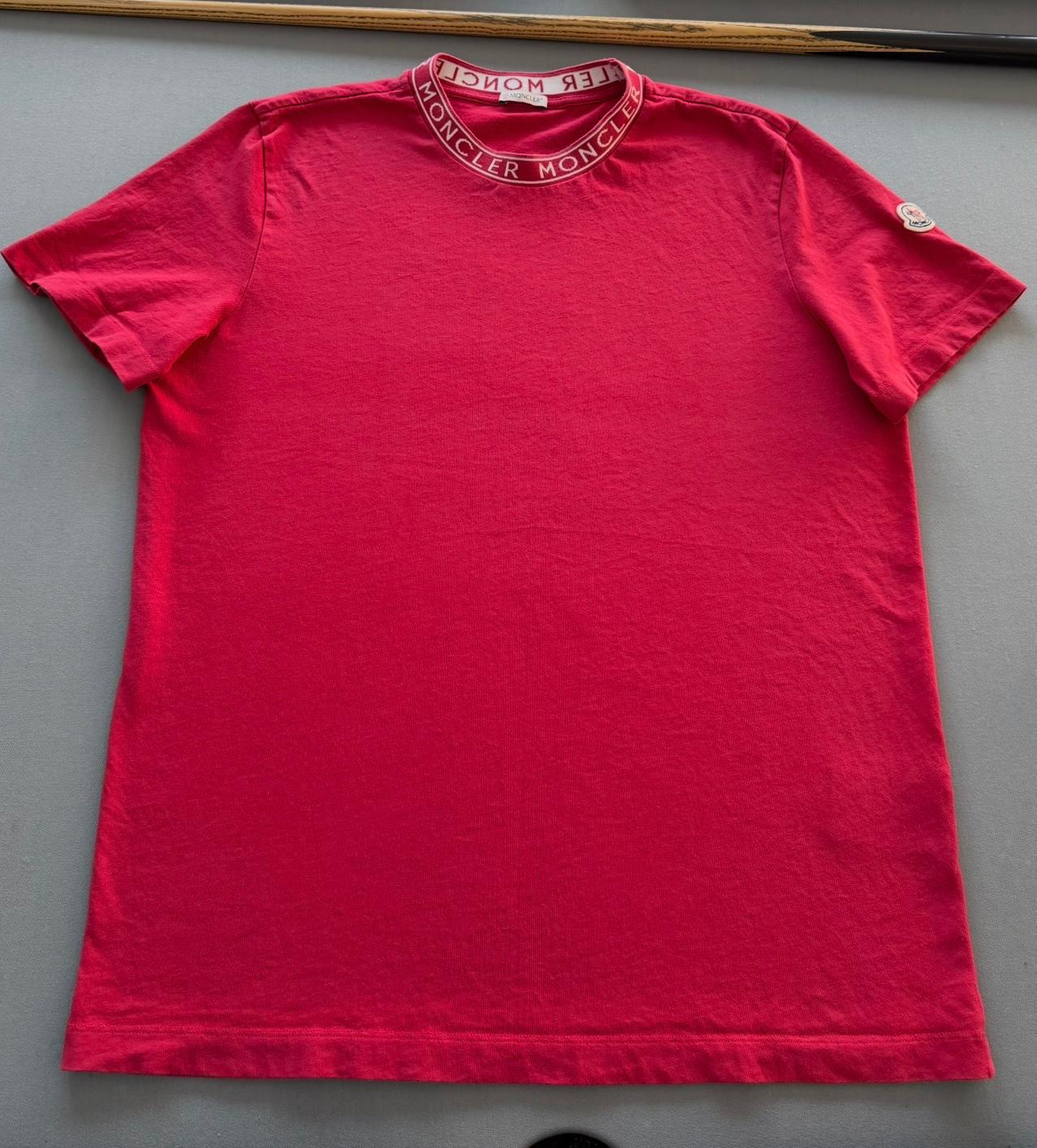 Moncler Logo Tape T-Shirt – Red (Size XL, Relaxed Fit)