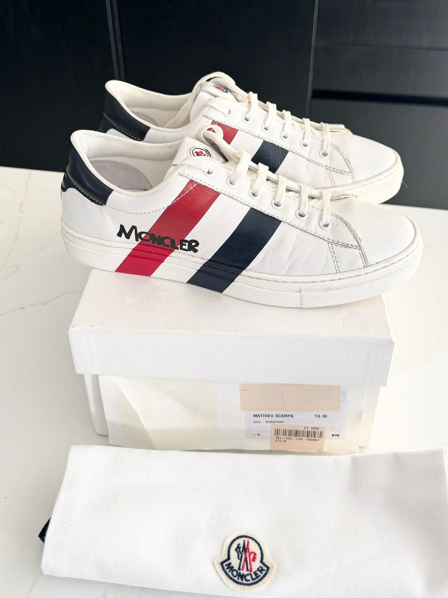 Moncler Trainers - UK 5 / EU38