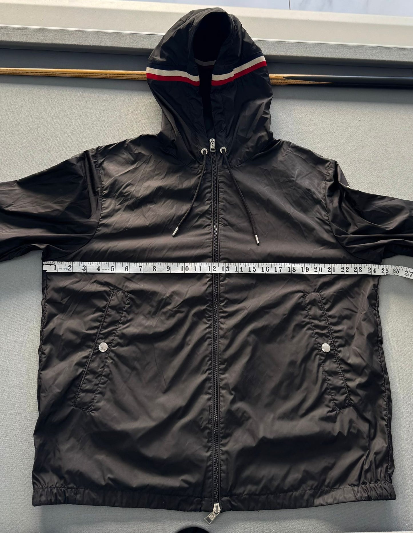 Moncler Black Nylon Hooded Grimpeurs Jacket - Size 5 (24''ptp)