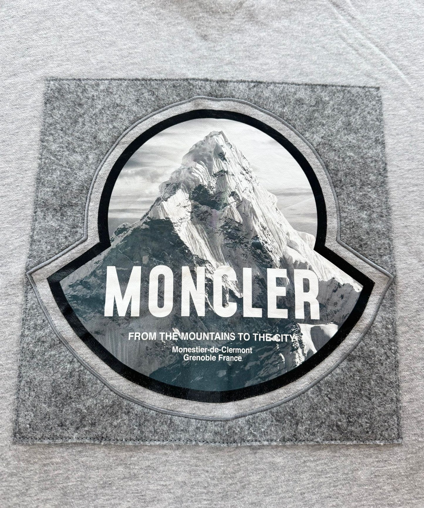 Moncler Grey Mountain Graphic Sweatshirt - XL - 23.5'' PTP