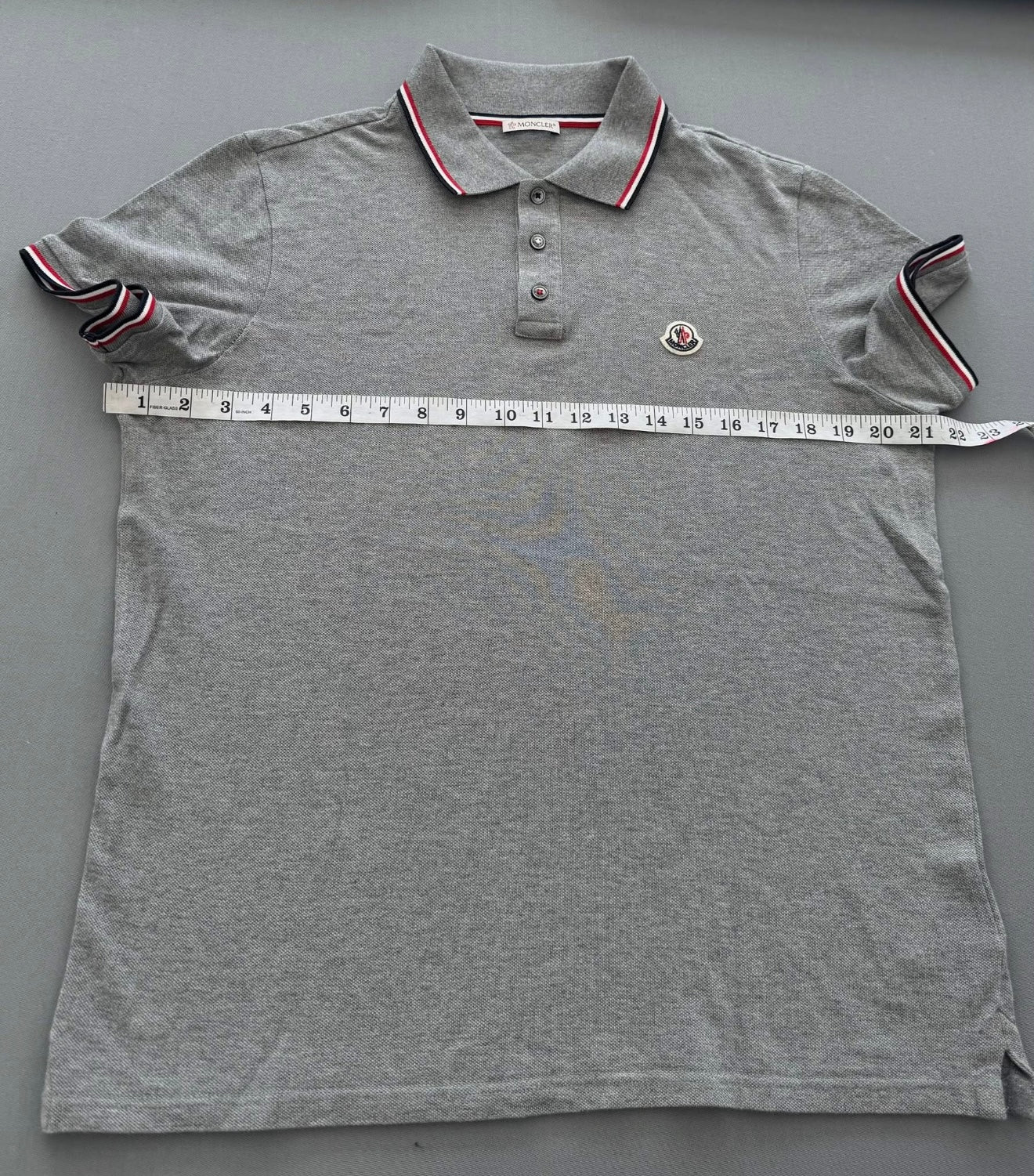 Moncler Grey Logo Cotton Maglia Polo - Large (21” PTP)Fits Medium