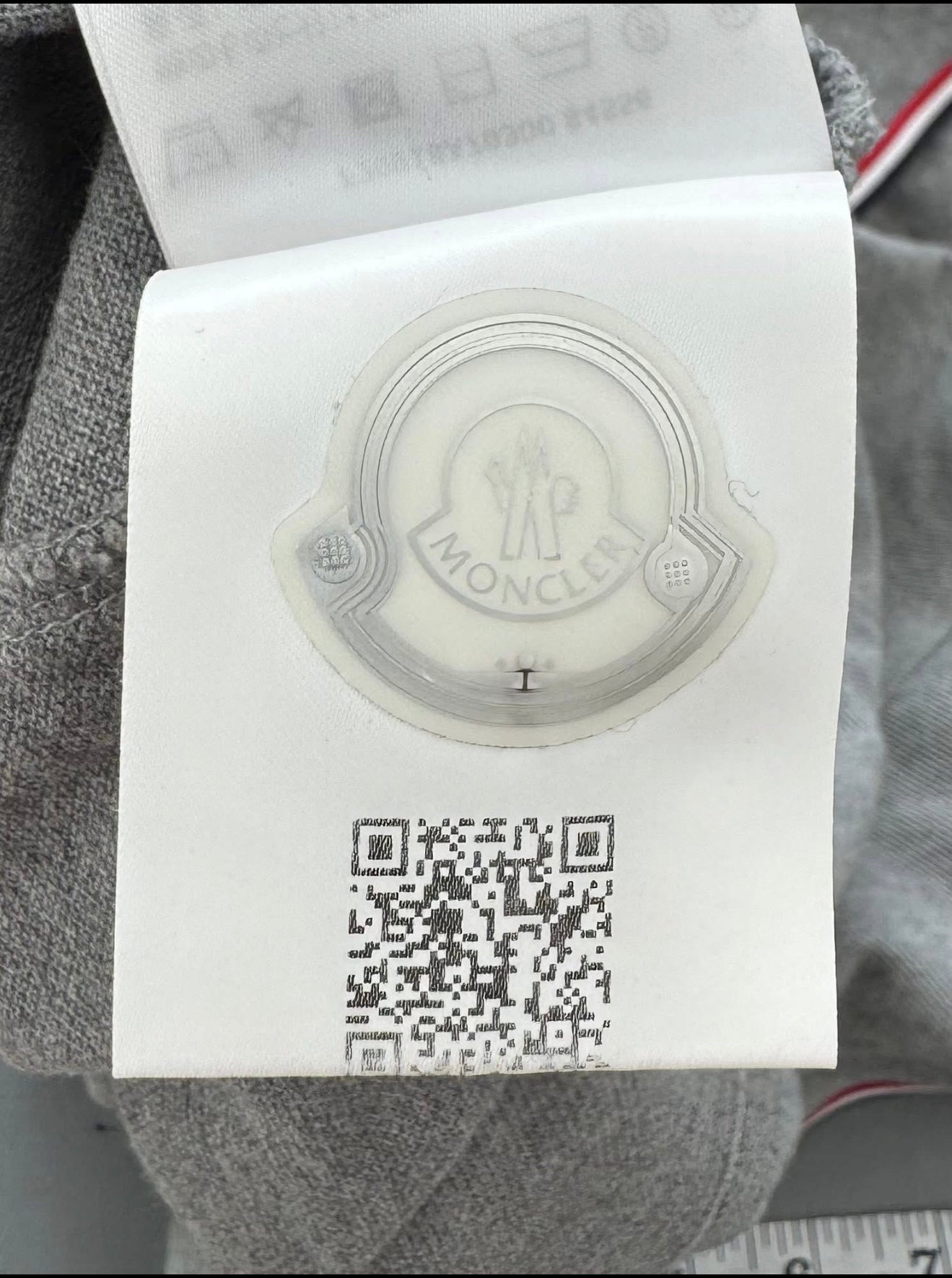 Moncler Grey Logo Cotton Maglia Polo - Large (21” PTP)Fits Medium