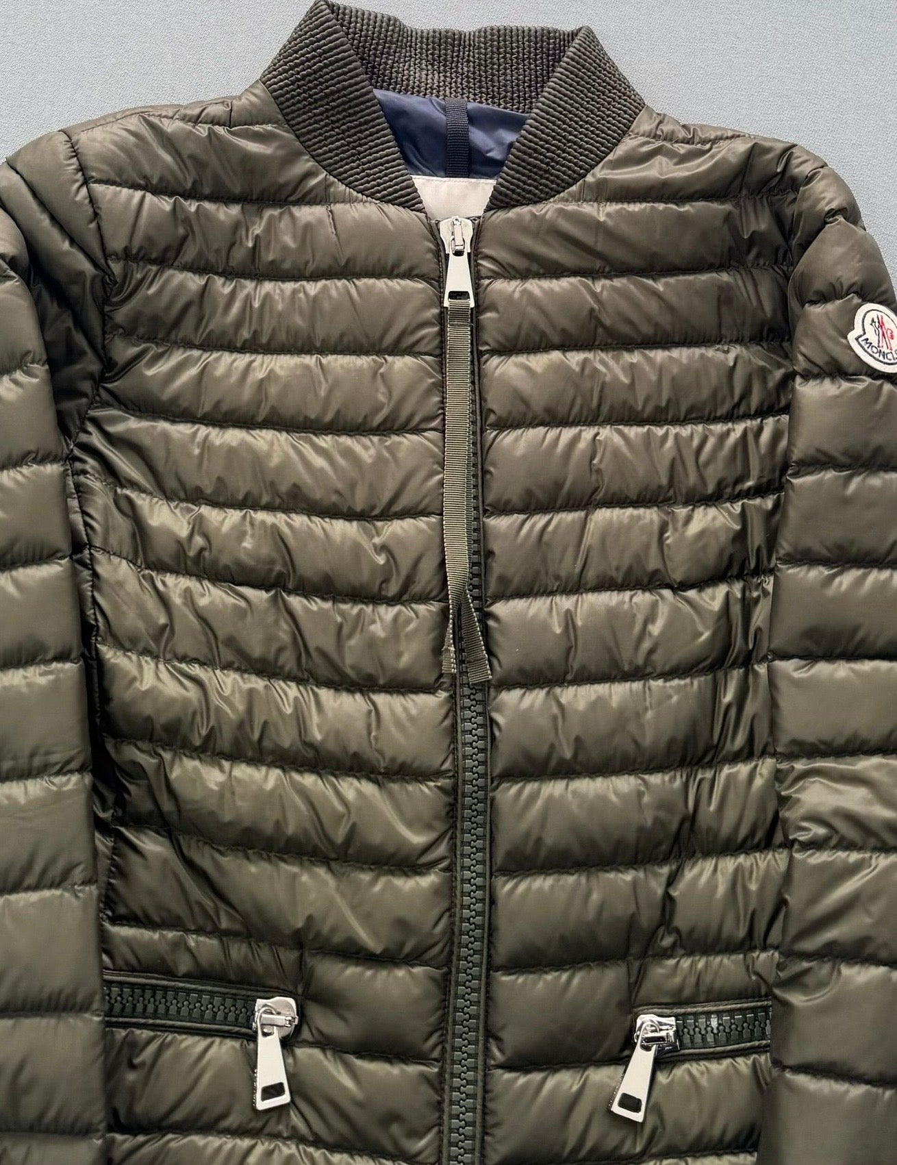 Moncler Blen Down Jacket – Khaki (Size 0, UK6–8)