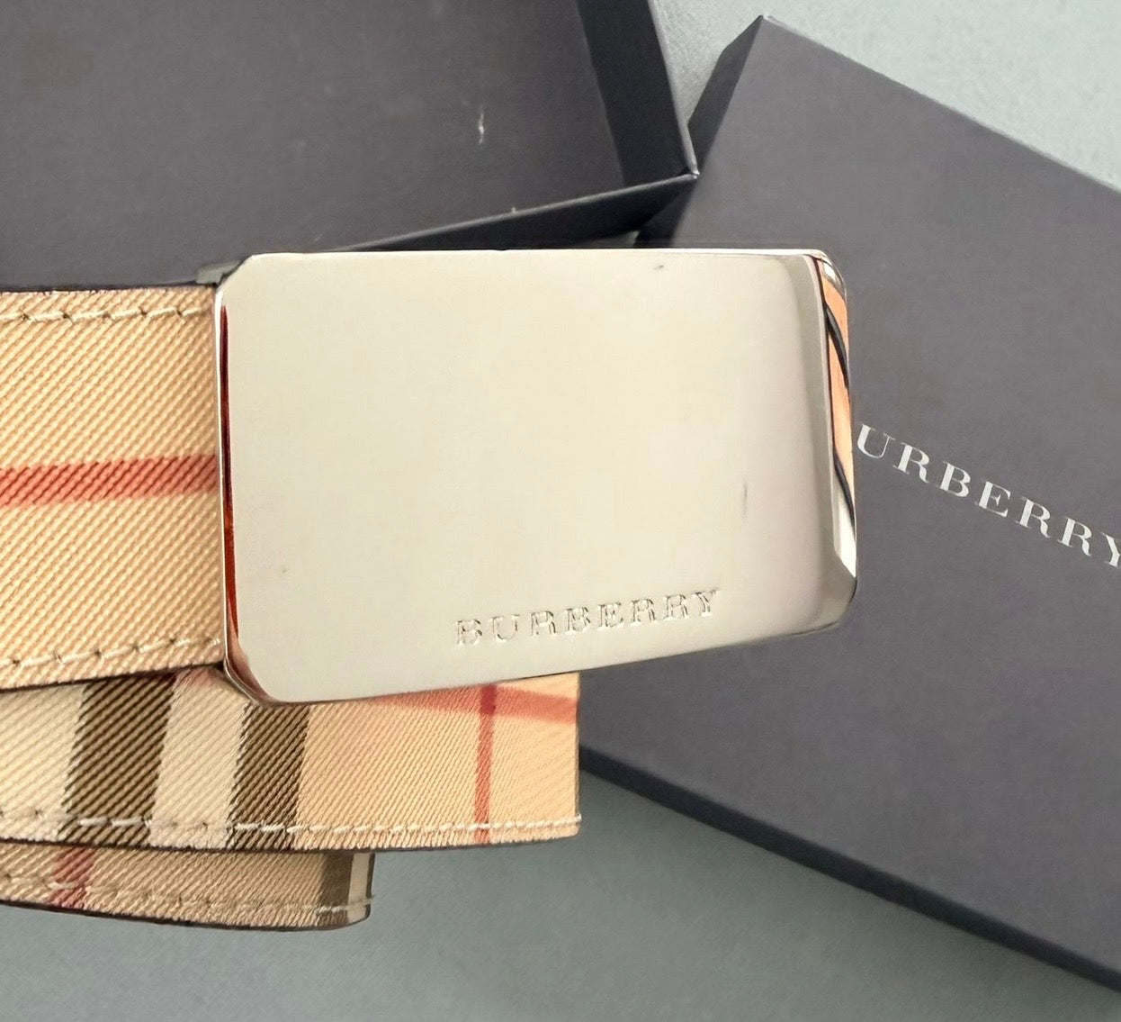 Burberry Vintage Check Belt – Black/Tan (Size 100 / 40”) Fits 32/34'' Waist